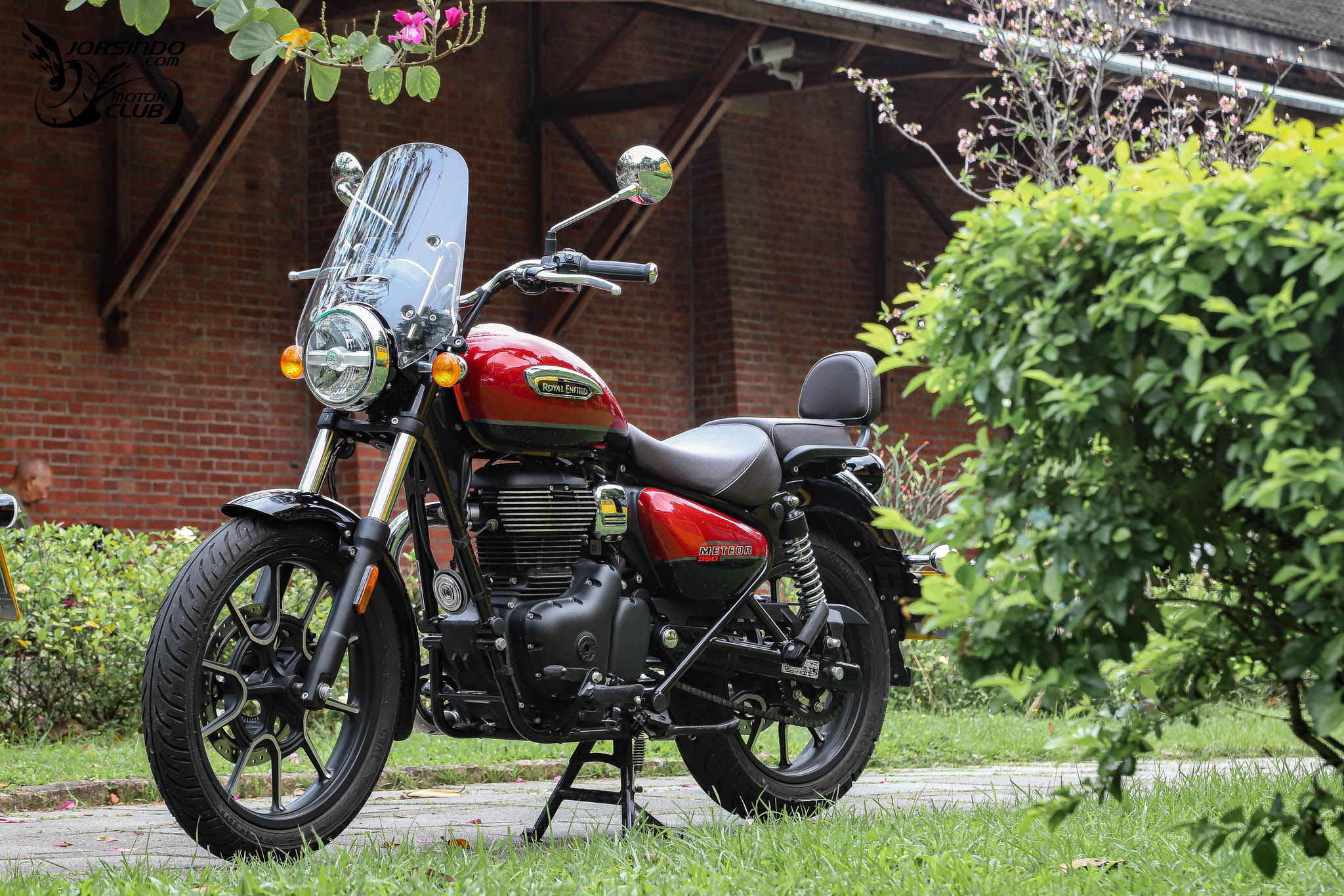 穿越時空的英倫文物！Royal Enfield Bullet / Classic / Meteor 350 試駕8354|小老婆汽機車資訊網