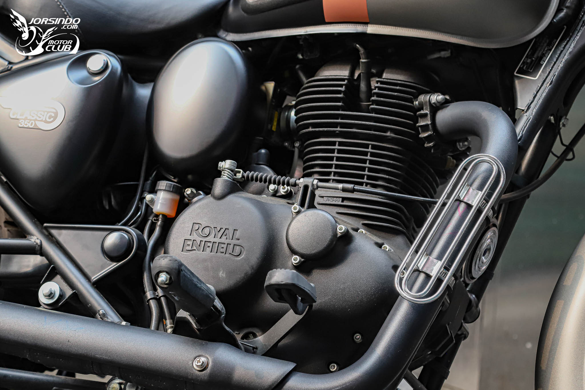 穿越時空的英倫文物！Royal Enfield Bullet / Classic / Meteor 350 試駕7935|小老婆汽機車資訊網