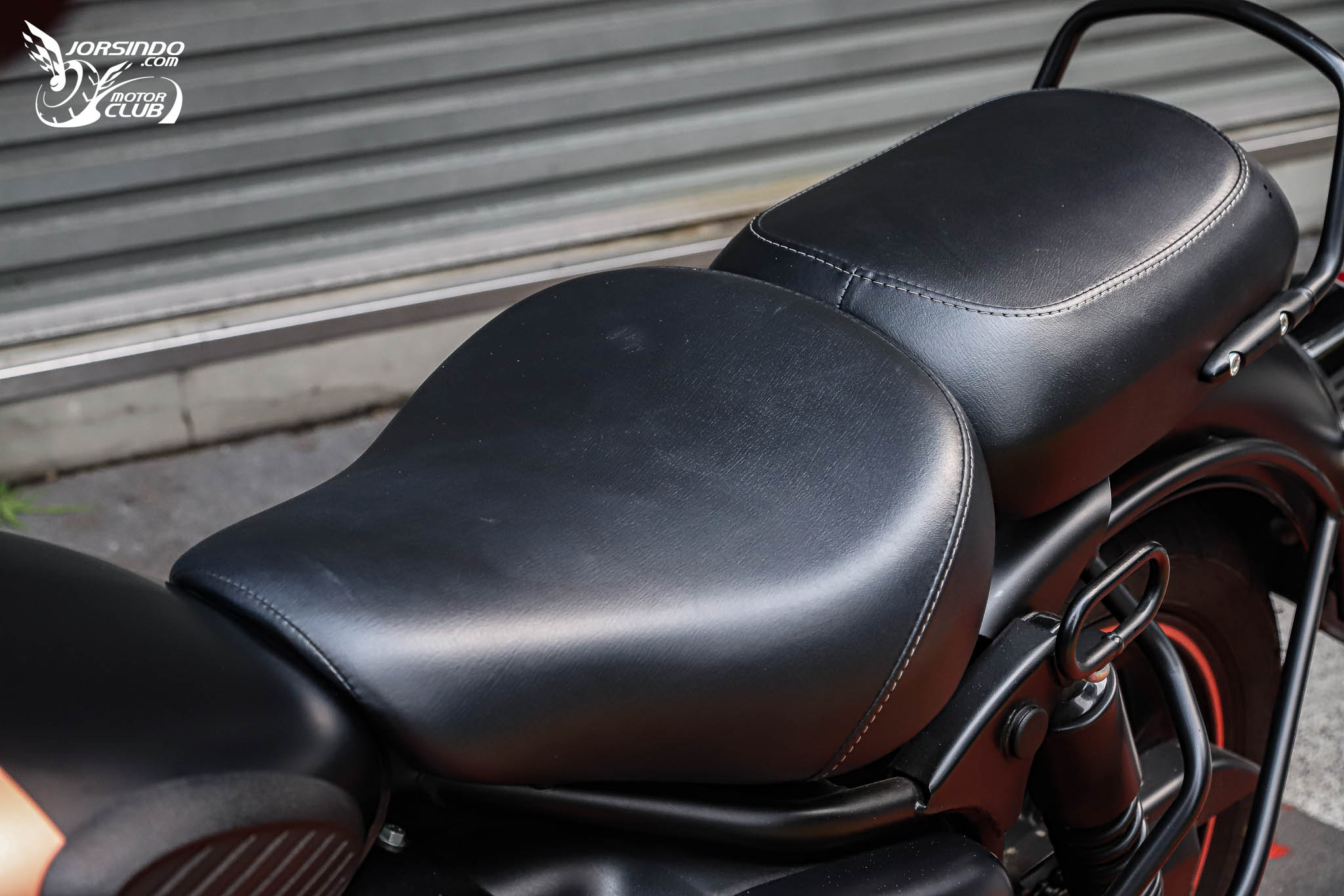 穿越時空的英倫文物！Royal Enfield Bullet / Classic / Meteor 350 試駕8410|小老婆汽機車資訊網