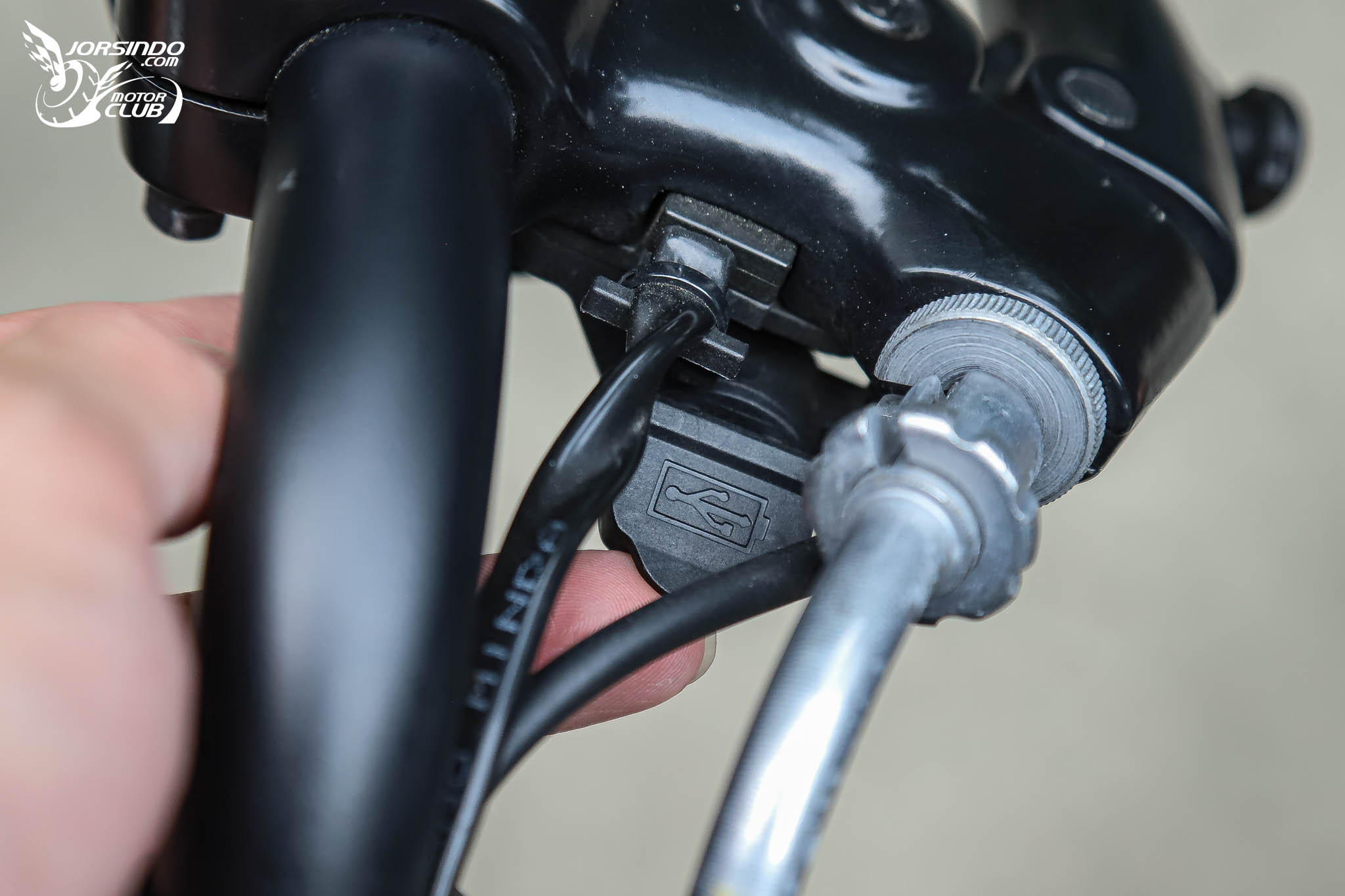 穿越時空的英倫文物！Royal Enfield Bullet / Classic / Meteor 350 試駕3983|小老婆汽機車資訊網