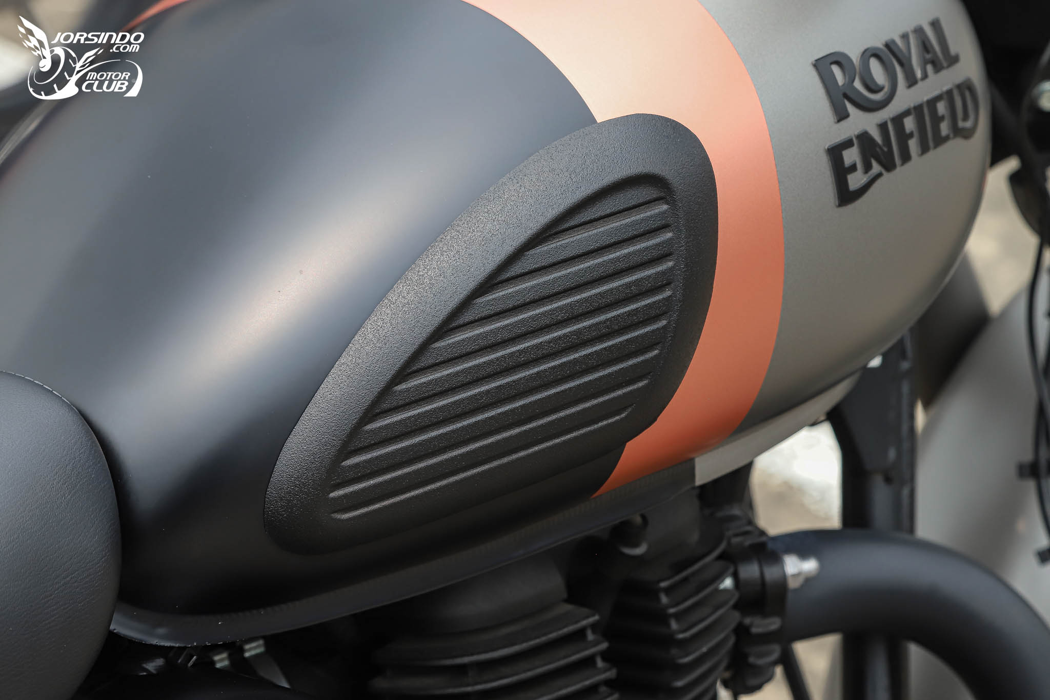 穿越時空的英倫文物！Royal Enfield Bullet / Classic / Meteor 350 試駕118|小老婆汽機車資訊網