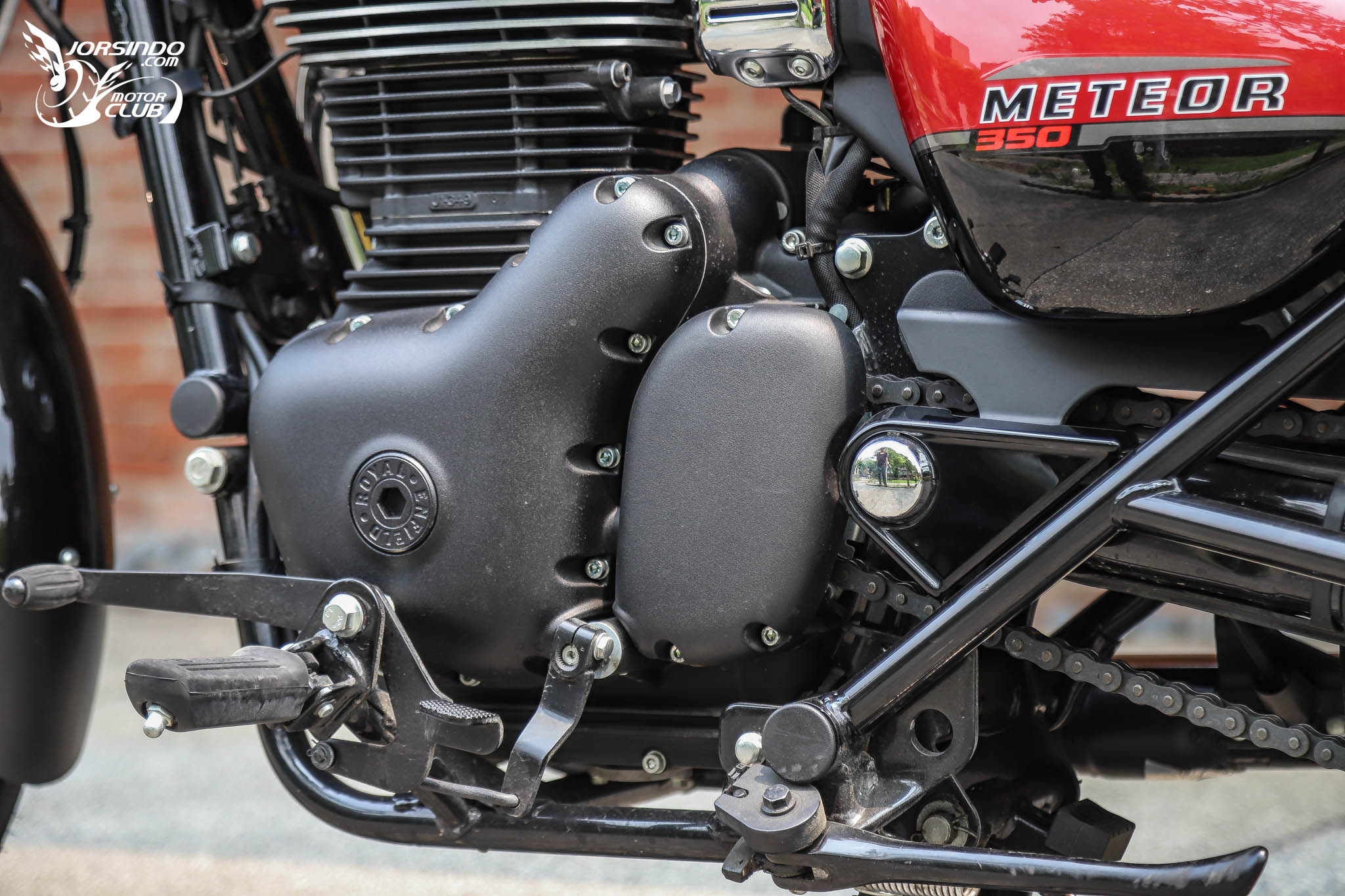 穿越時空的英倫文物！Royal Enfield Bullet / Classic / Meteor 350 試駕6618|小老婆汽機車資訊網
