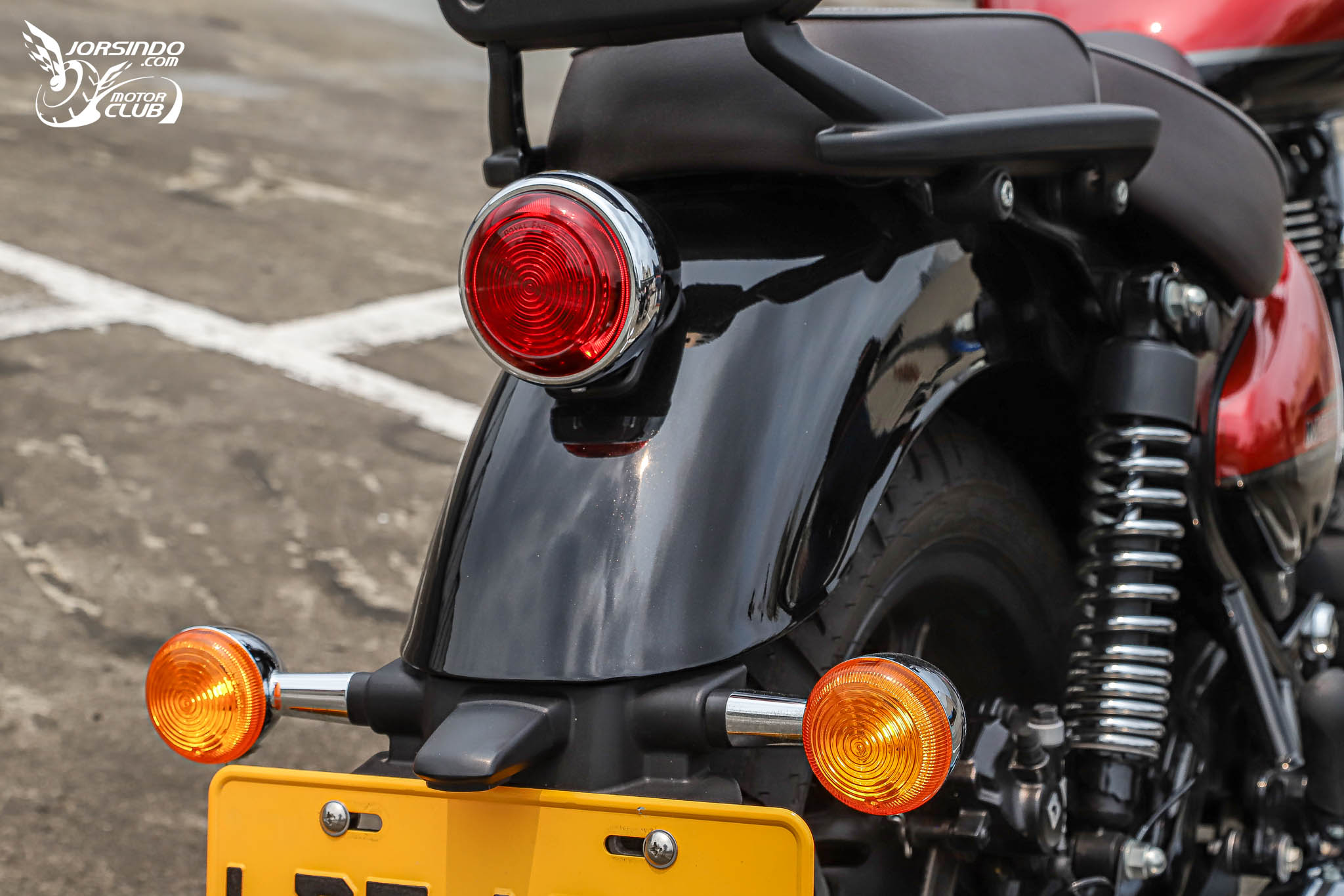 穿越時空的英倫文物！Royal Enfield Bullet / Classic / Meteor 350 試駕3661|小老婆汽機車資訊網
