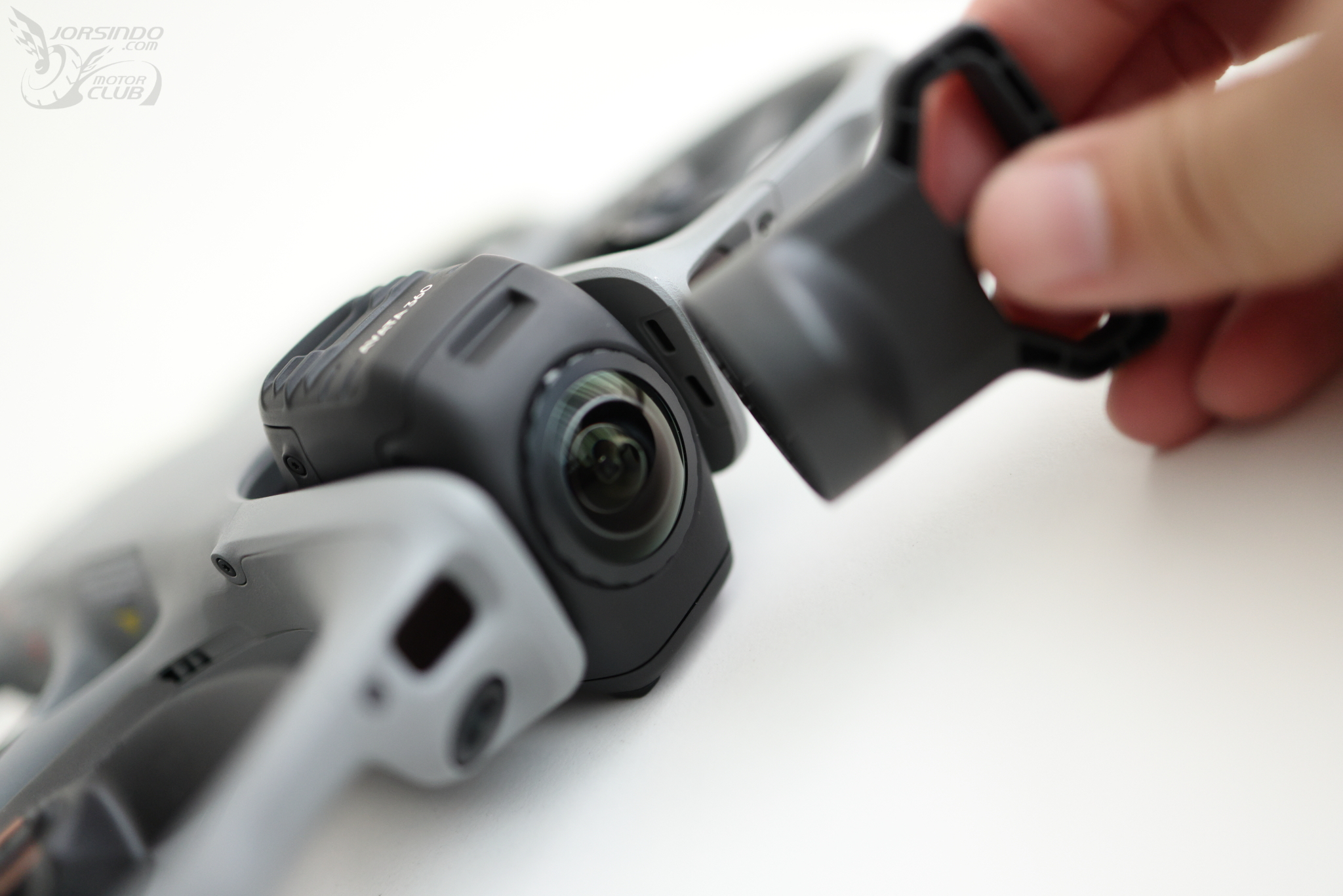 DJI Avata 360 全景空拍機開箱體驗：隨意翱翔也能拍得超好看8014|DJI Avata 360,DJI,Avata 360,空拍機,實測,評測小老婆汽機車資訊網