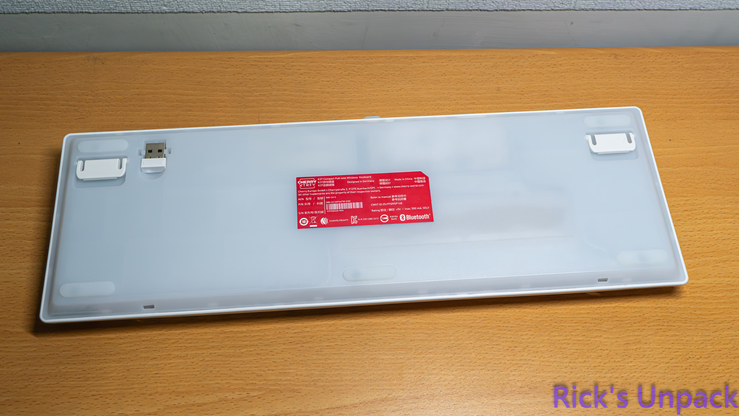 【開箱】IP54無線三模多工鍵盤 | CHERRY XTRFY K37 RGB WIRELESS2244|小老婆汽機車資訊網