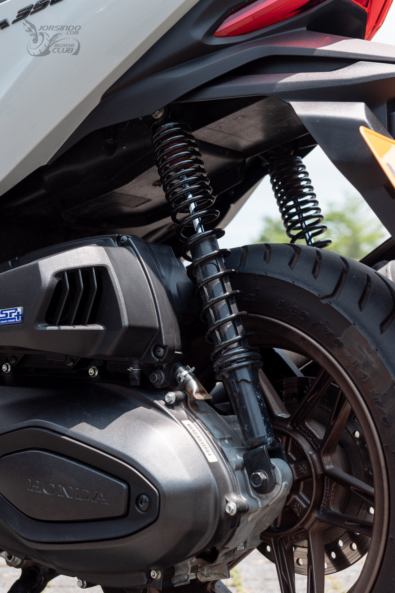 重機停車大解禁！HONDA Forza 350 / ADV 350 的全新通勤體驗9612|小老婆汽機車資訊網