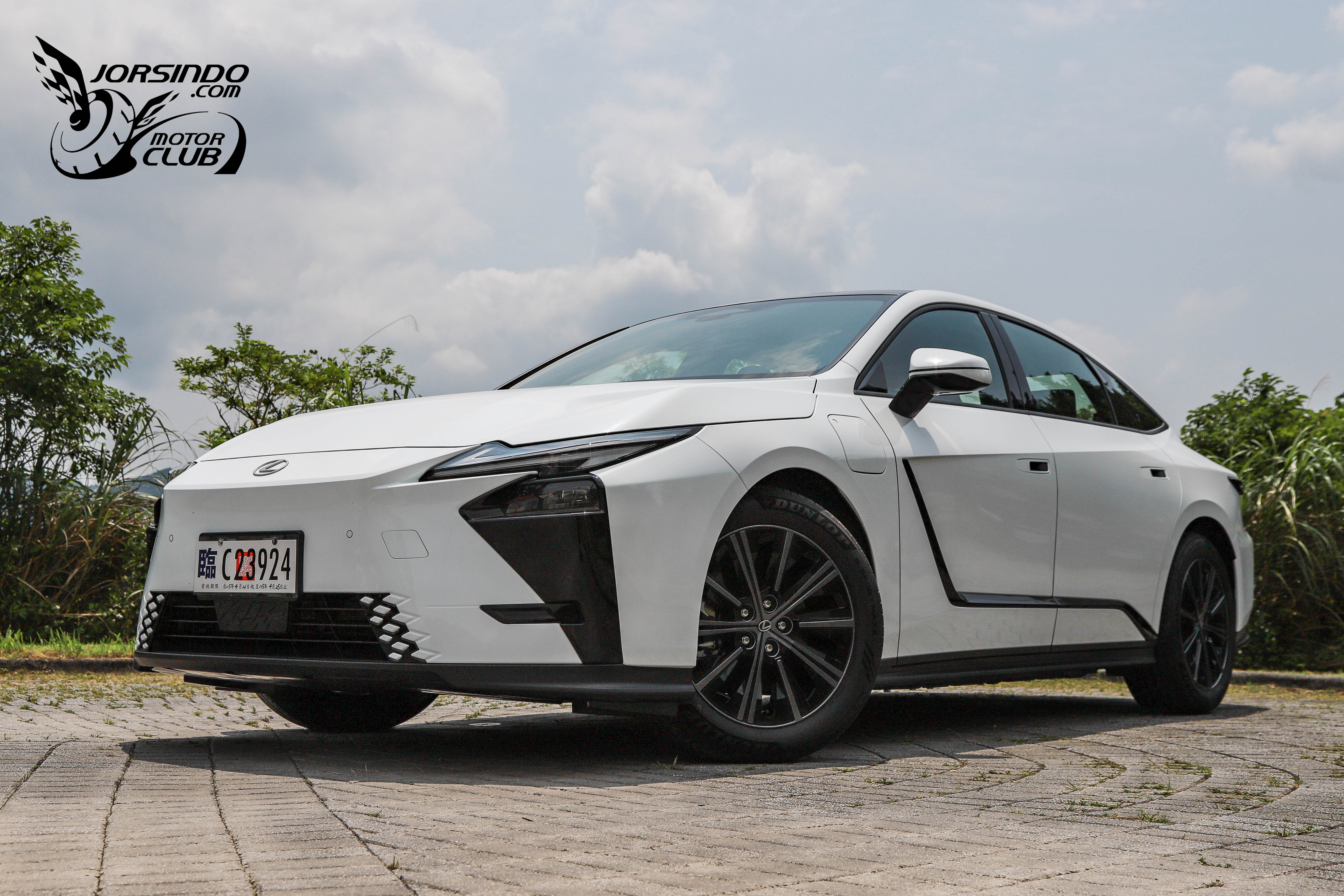 日式精緻系房車進化再出發！Lexus大改款ES 500e試駕報告7337|小老婆汽機車資訊網