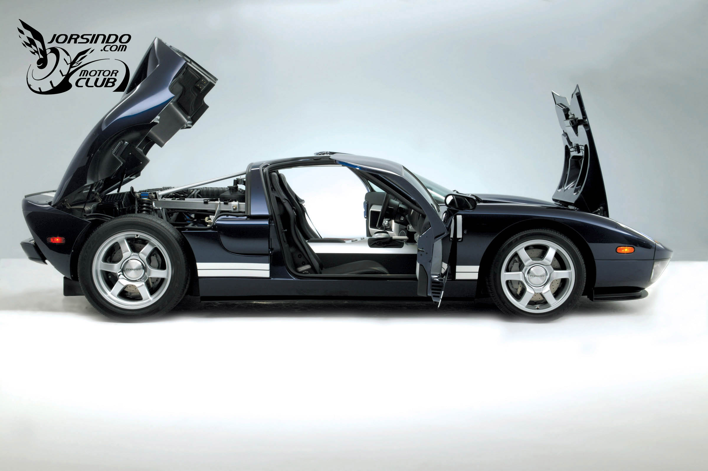慶祝創廠百週年，GT40接力續作！Ford GT開發緣起8579|小老婆汽機車資訊網