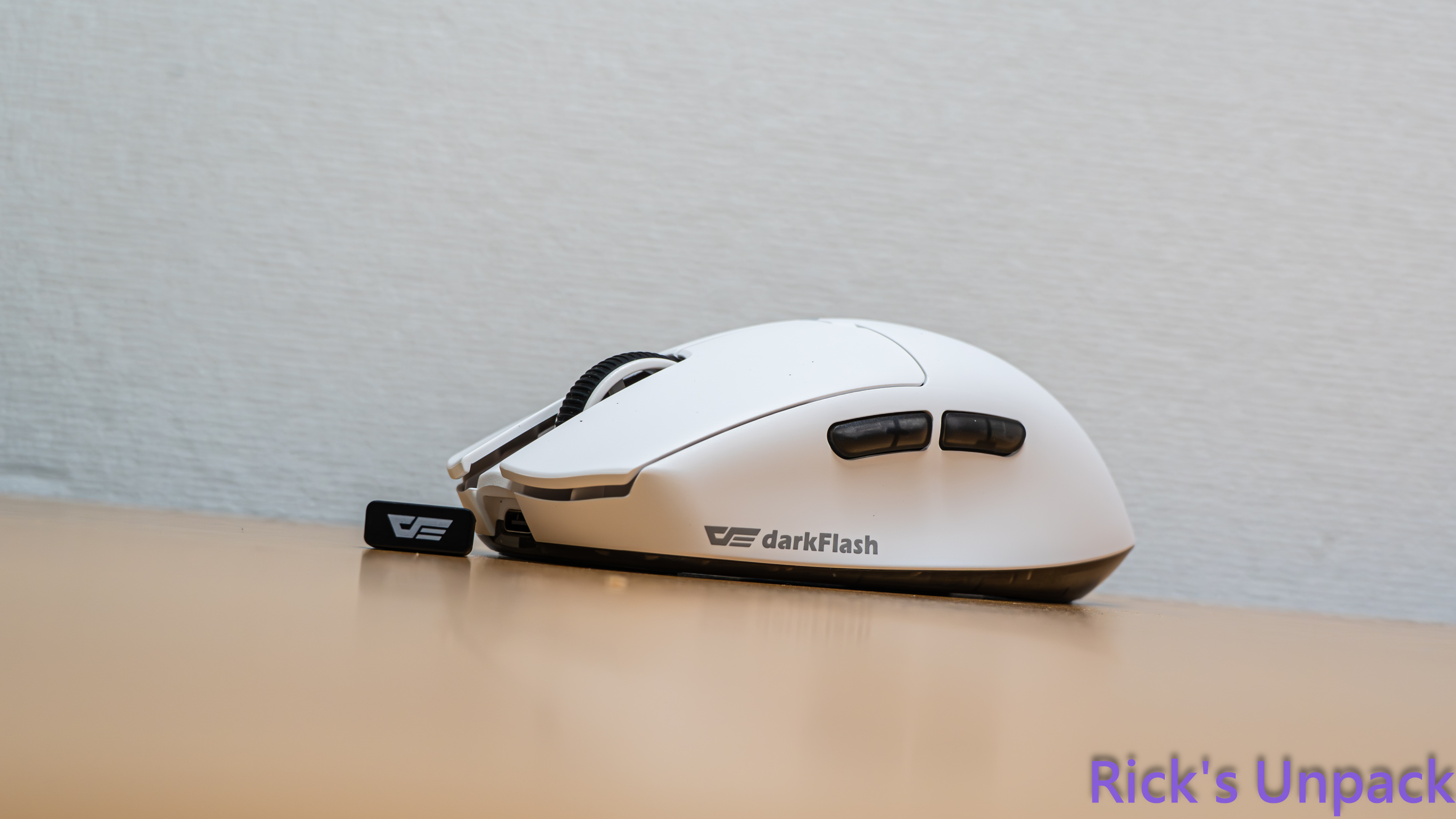 【開箱】大飛三模輕量滑鼠 | darkFlash DFM 80 &amp; DFM 80 PRO ft. DMP3008090|小老婆汽機車資訊網