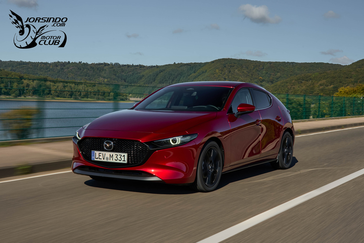 安全配備強化、兩款輕油電動力！新年式Mazda3德國登場