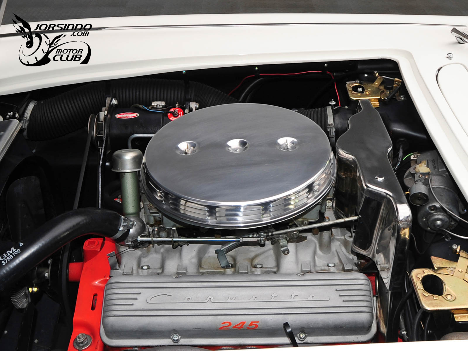 玻璃纖維車身、V8動力植入！Chevrolet Corvette C1開發緣起8731|小老婆汽機車資訊網