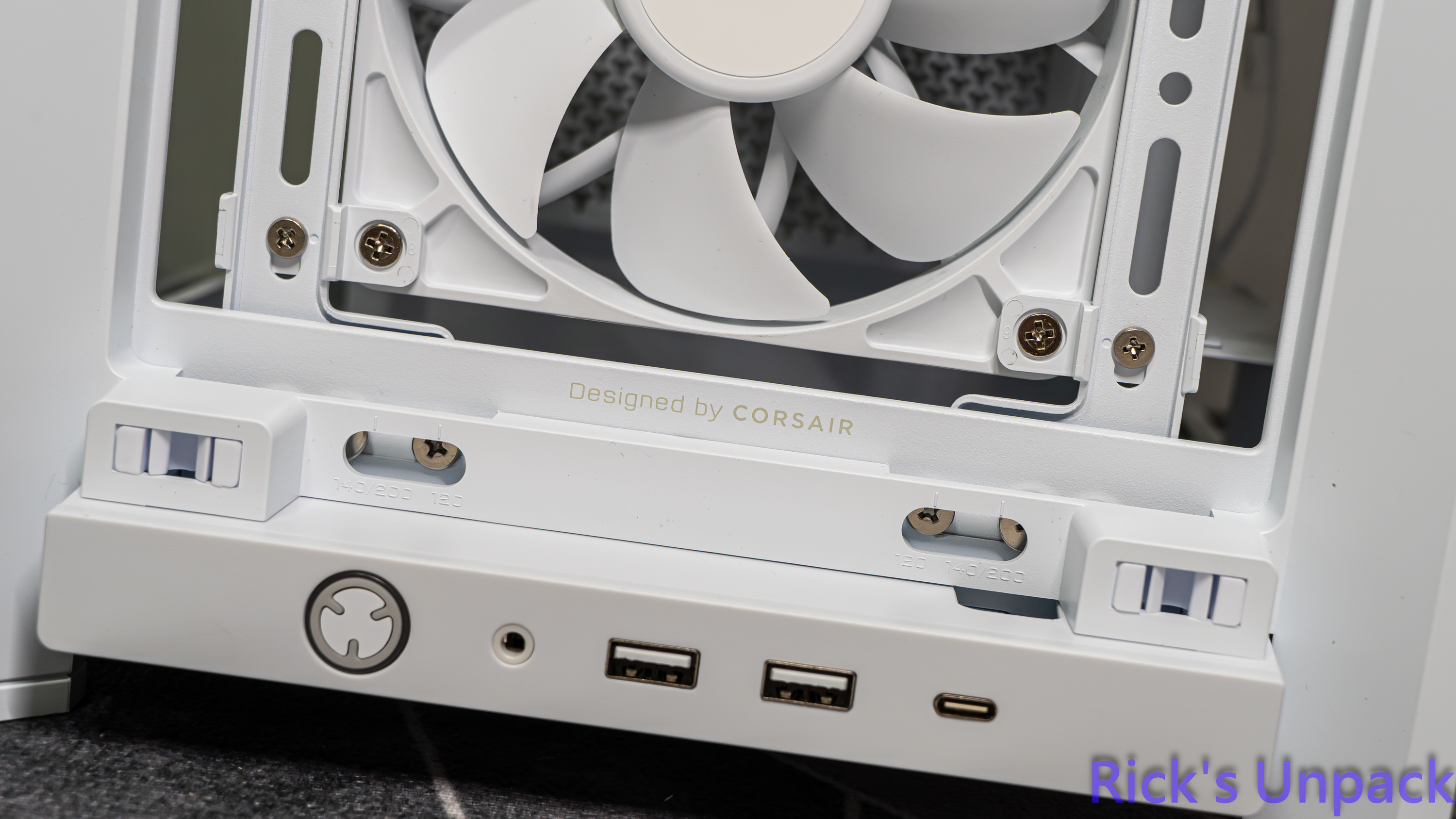 【開箱】新視覺饗宴 | CORSAIR FRAME 4000X RS WHITE4535|小老婆汽機車資訊網