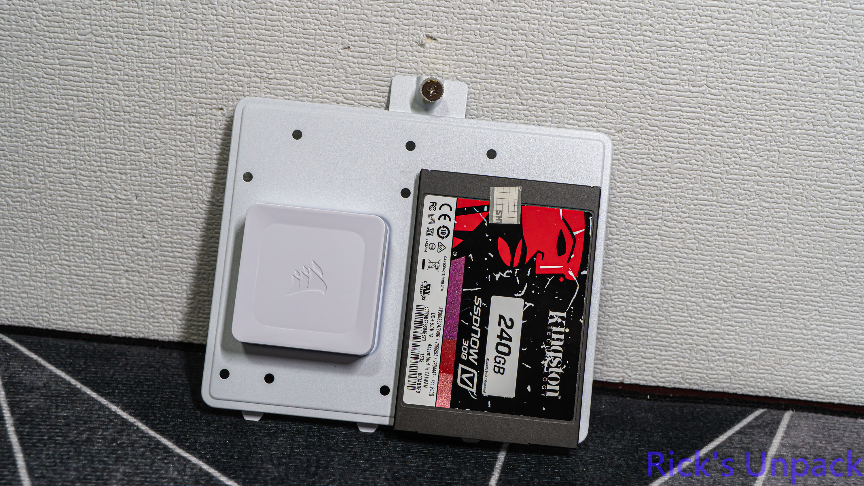 【開箱】新視覺饗宴 | CORSAIR FRAME 4000X RS WHITE7110|小老婆汽機車資訊網