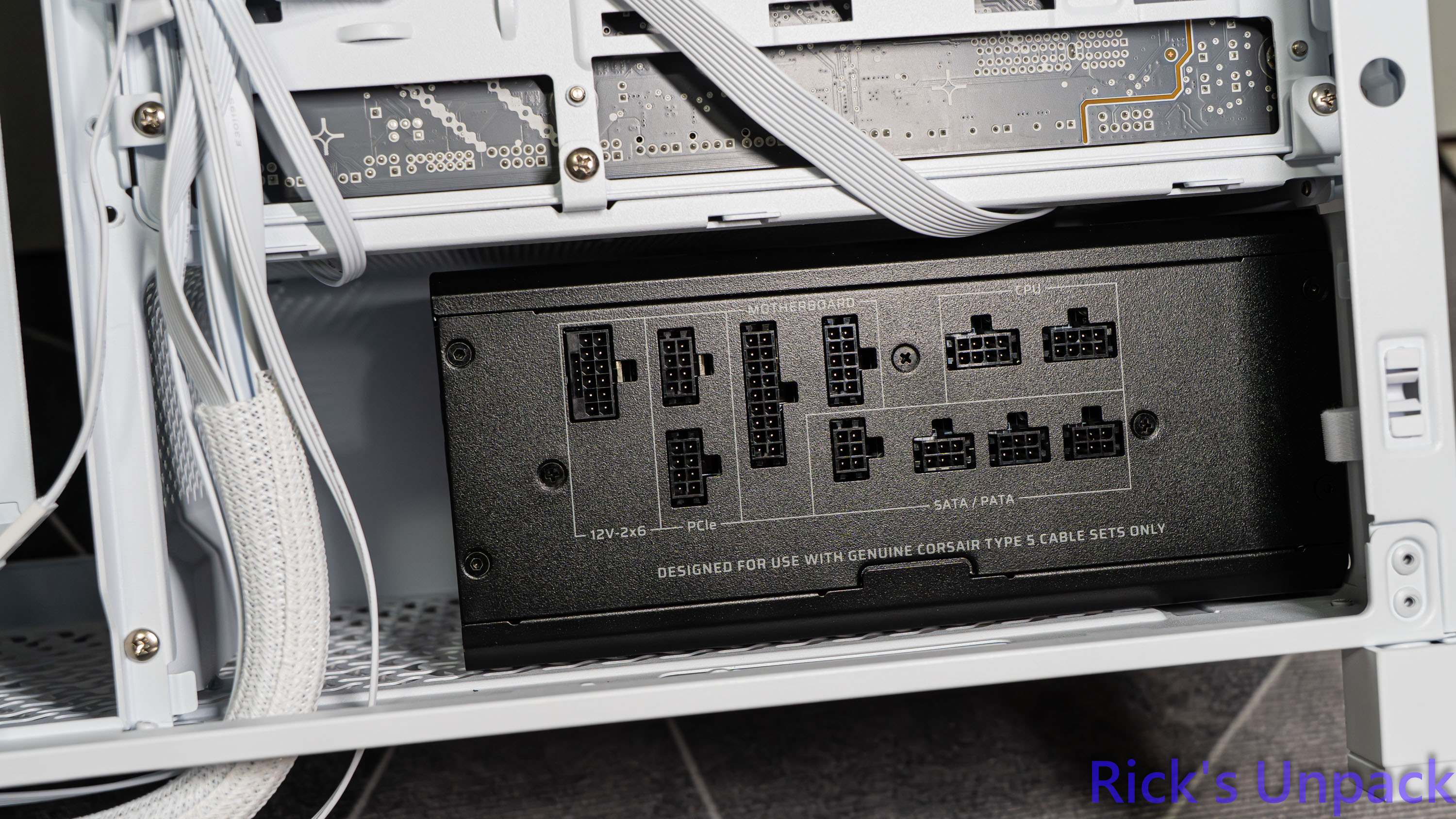 【開箱】新視覺饗宴 | CORSAIR FRAME 4000X RS WHITE4915|小老婆汽機車資訊網