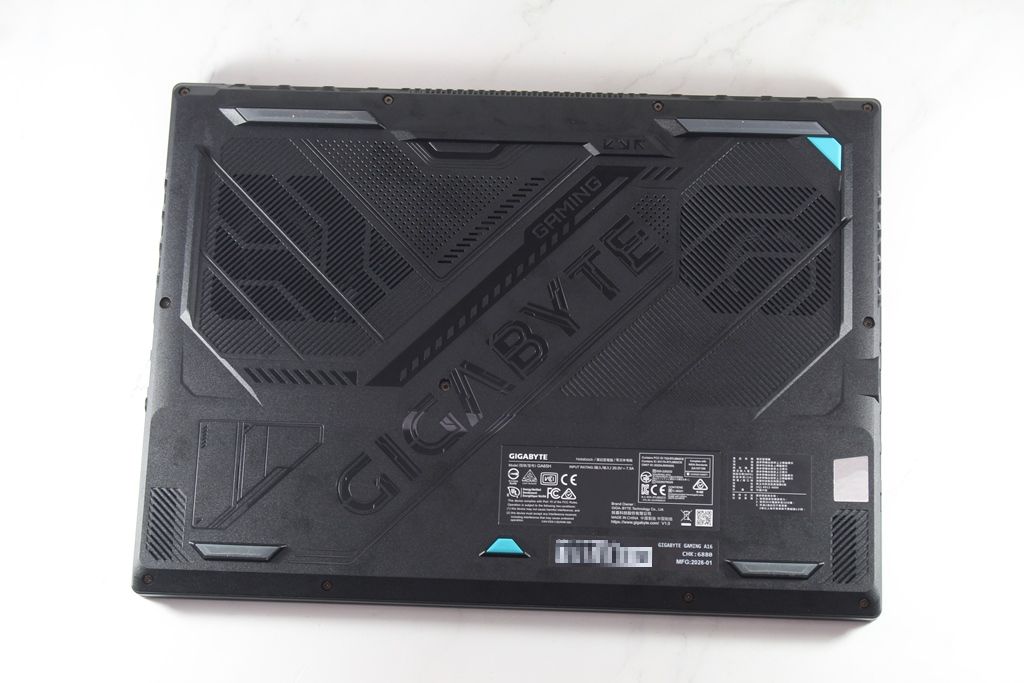 技嘉GIGABYTE Gaming A16 5VH電競筆電-搭載NVIDIA RTX5060顯卡，平價...2097|小老婆汽機車資訊網