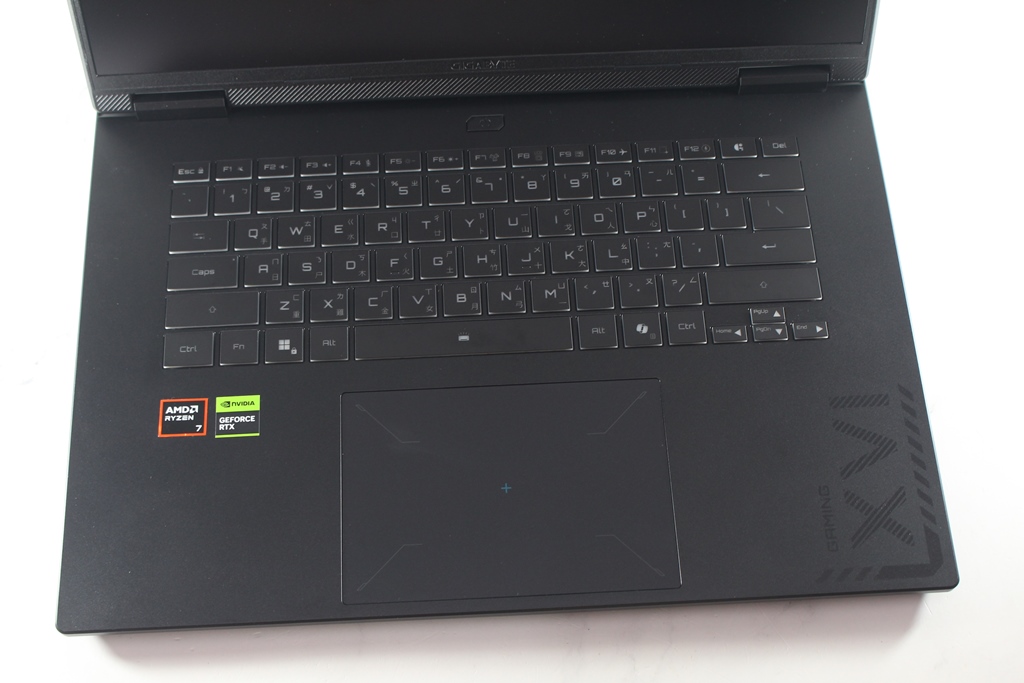 技嘉GIGABYTE Gaming A16 5VH電競筆電-搭載NVIDIA RTX5060顯卡，平價...1841|小老婆汽機車資訊網
