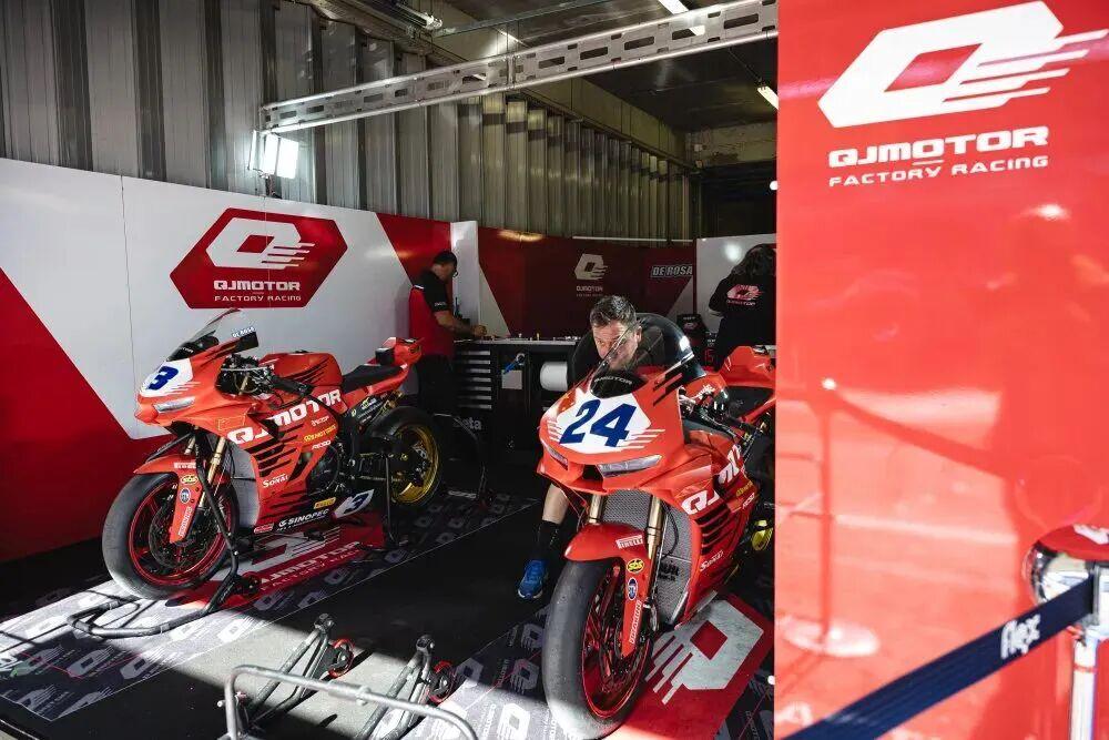 [大陆车讯]49999元！赛800RC发售，另一台从WSBK“杀”回来的...2955|小老婆汽機車資訊網