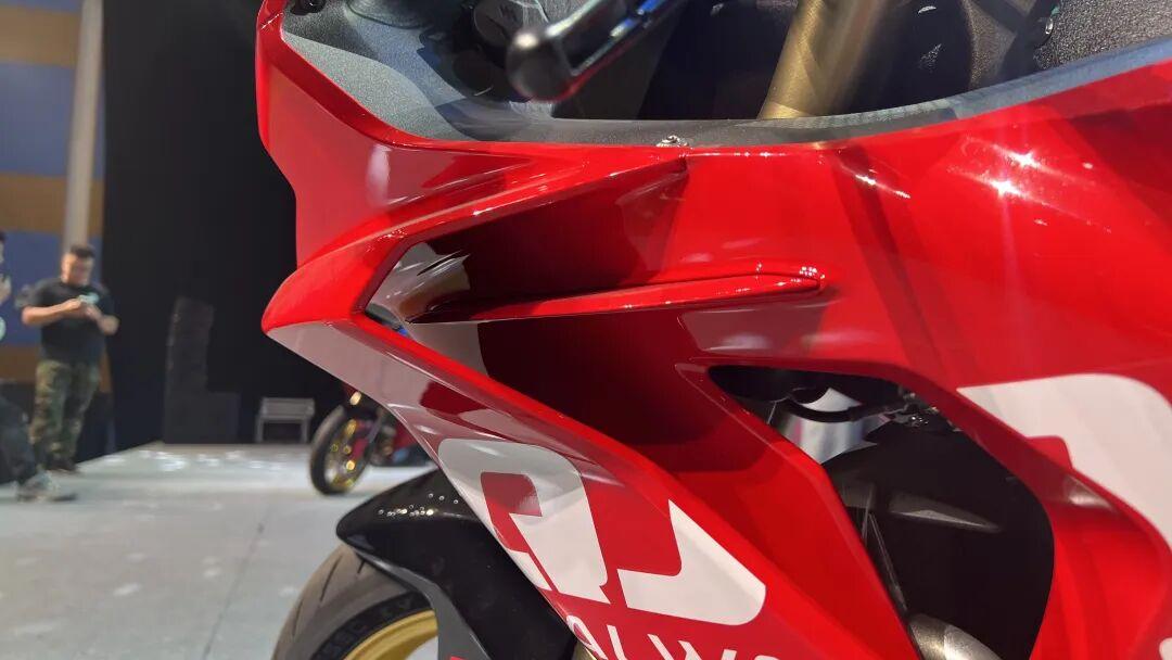 [大陆车讯]49999元！赛800RC发售，另一台从WSBK“杀”回来的...6618|小老婆汽機車資訊網