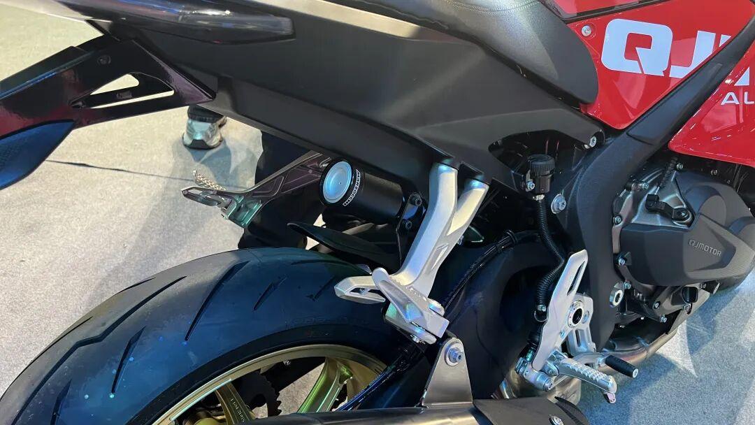 [大陆车讯]49999元！赛800RC发售，另一台从WSBK“杀”回来的...9963|小老婆汽機車資訊網