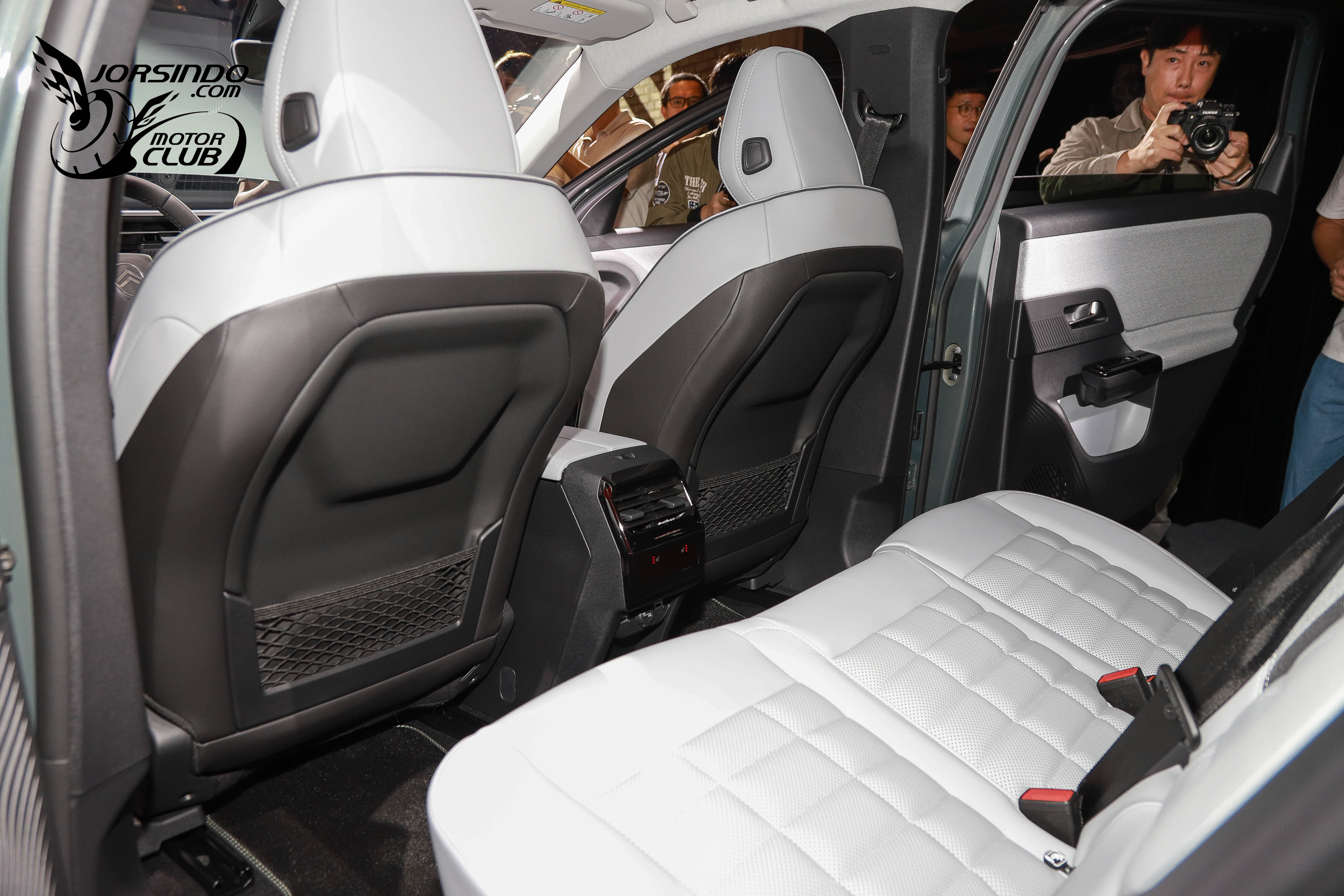 液壓懸吊加持、舒適向SUV！Citroen C5 Aircross 126.8萬起上市1599|小老婆汽機車資訊網