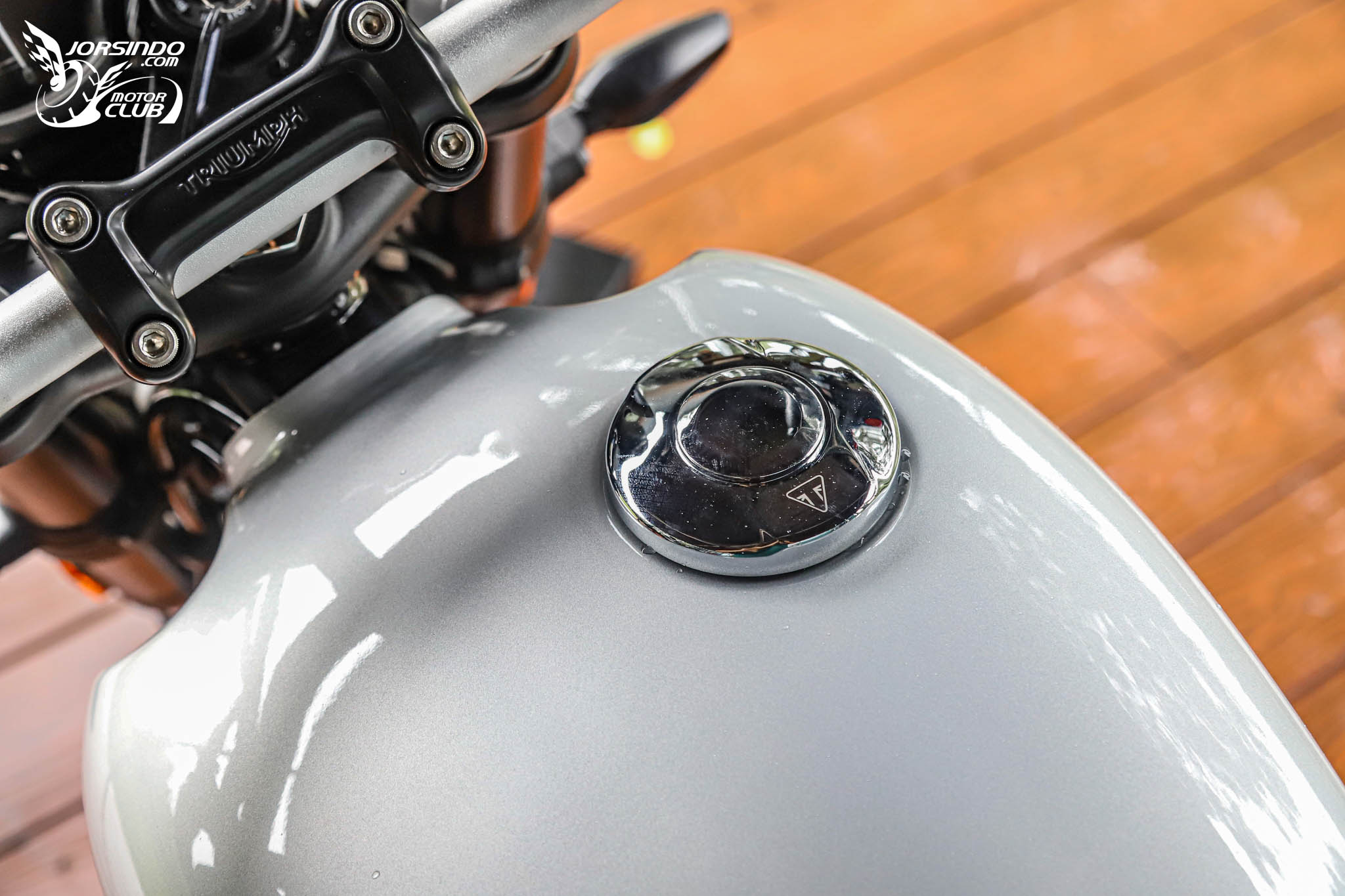 22 萬元有找！最帥的復古街車 Triumph Tracker / Thruxton 400 登場7126|小老婆汽機車資訊網
