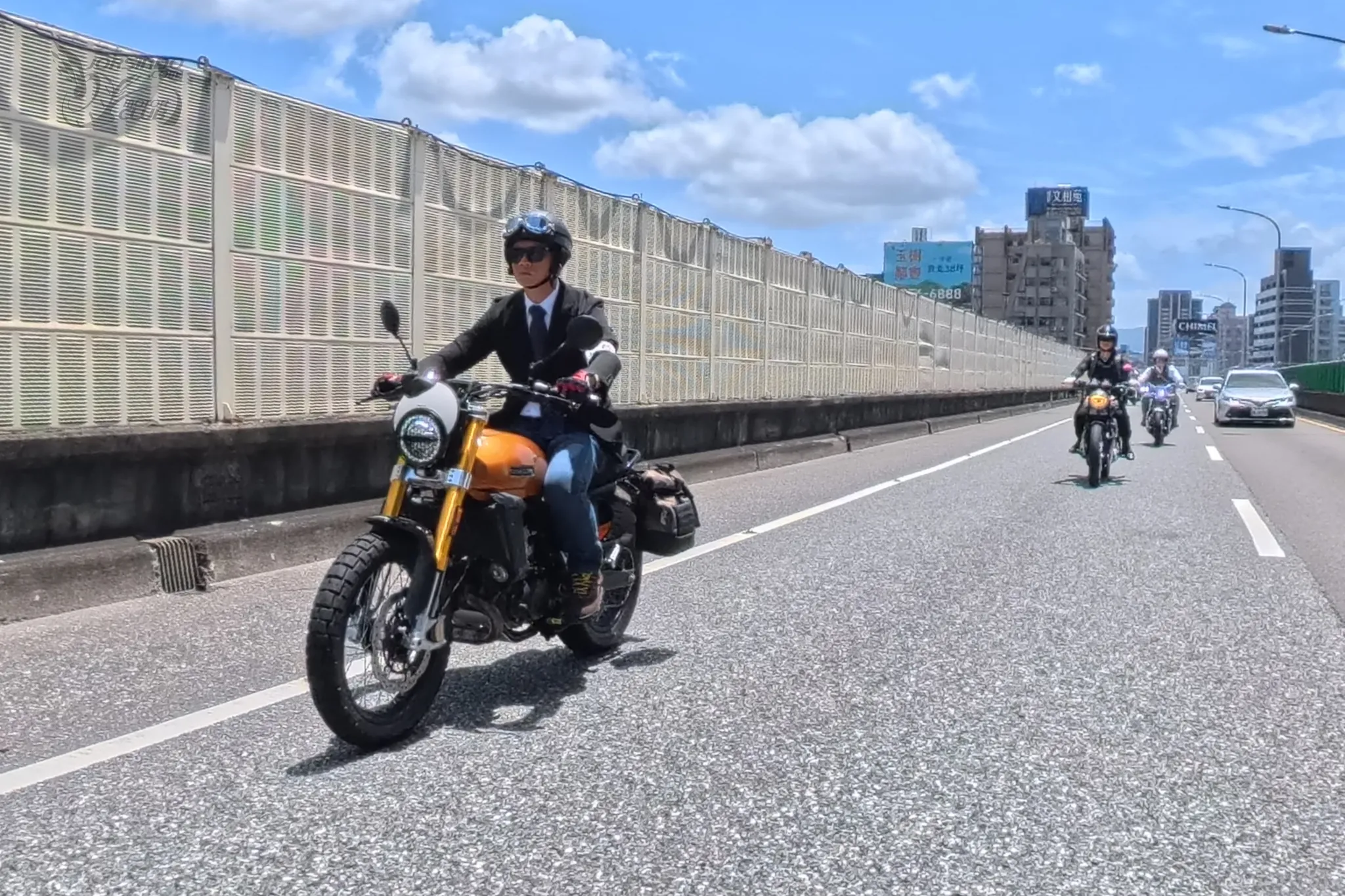 穿西裝騎重機！2026 DGR 紳士路騎開跑 規模更勝過往7423|小老婆汽機車資訊網