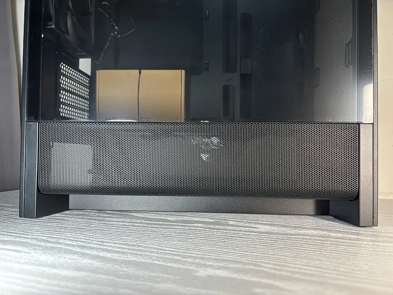 NZXT 恩傑 H3 Flow ft. EZDIY-FAB VH90 ARGB 通用式顯卡支架開箱2647|小老婆汽機車資訊網