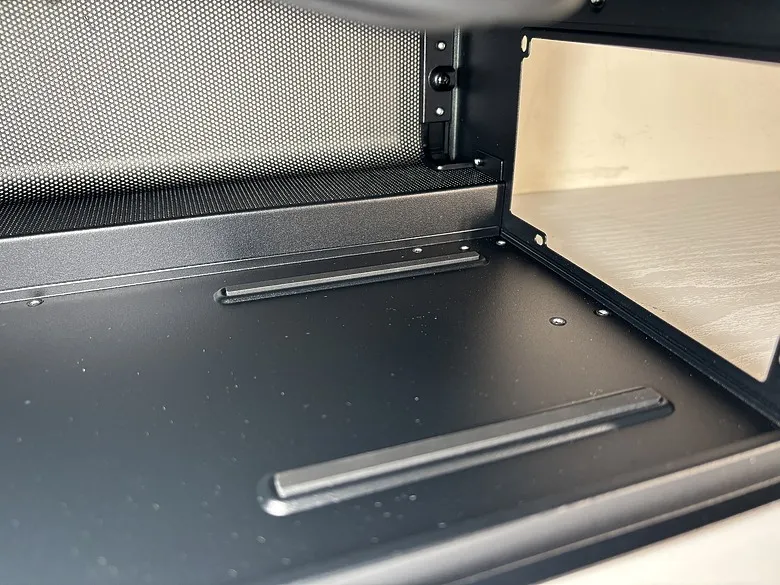 NZXT 恩傑 H3 Flow ft. EZDIY-FAB VH90 ARGB 通用式顯卡支架開箱8220|小老婆汽機車資訊網