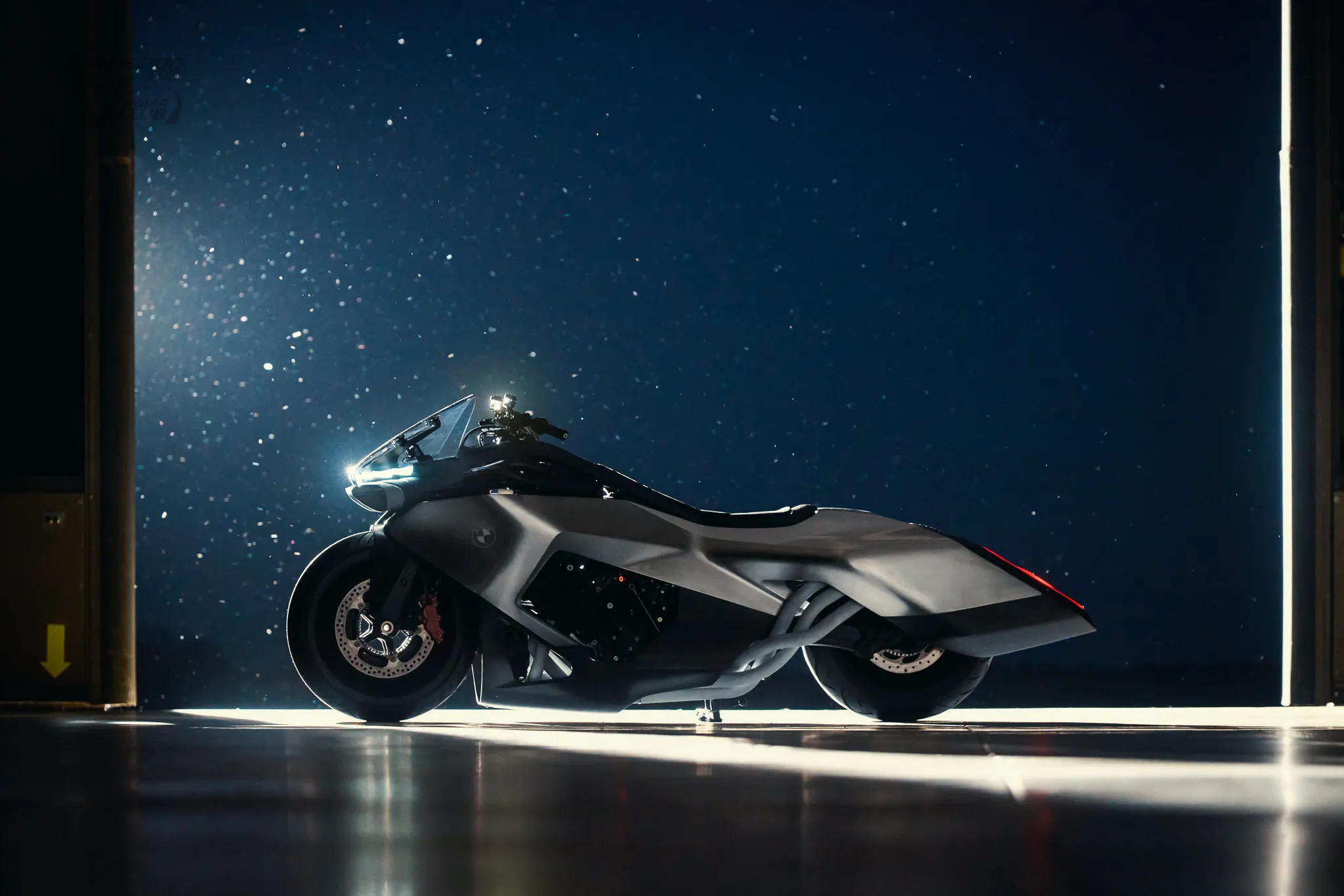 1800cc六缸巨獸 BMW Motorrad Vision K 18 超音速戰機4648|小老婆汽機車資訊網
