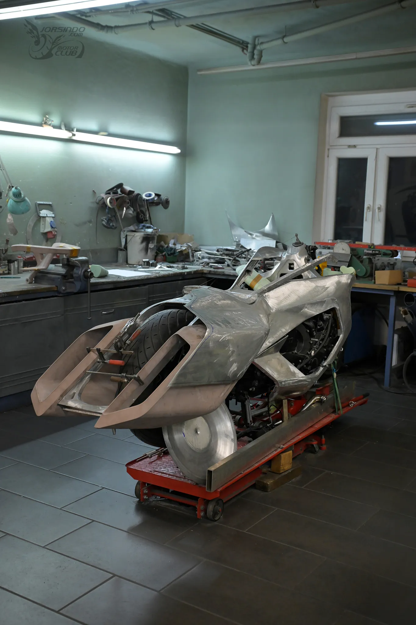 1800cc六缸巨獸 BMW Motorrad Vision K 18 超音速戰機6628|小老婆汽機車資訊網