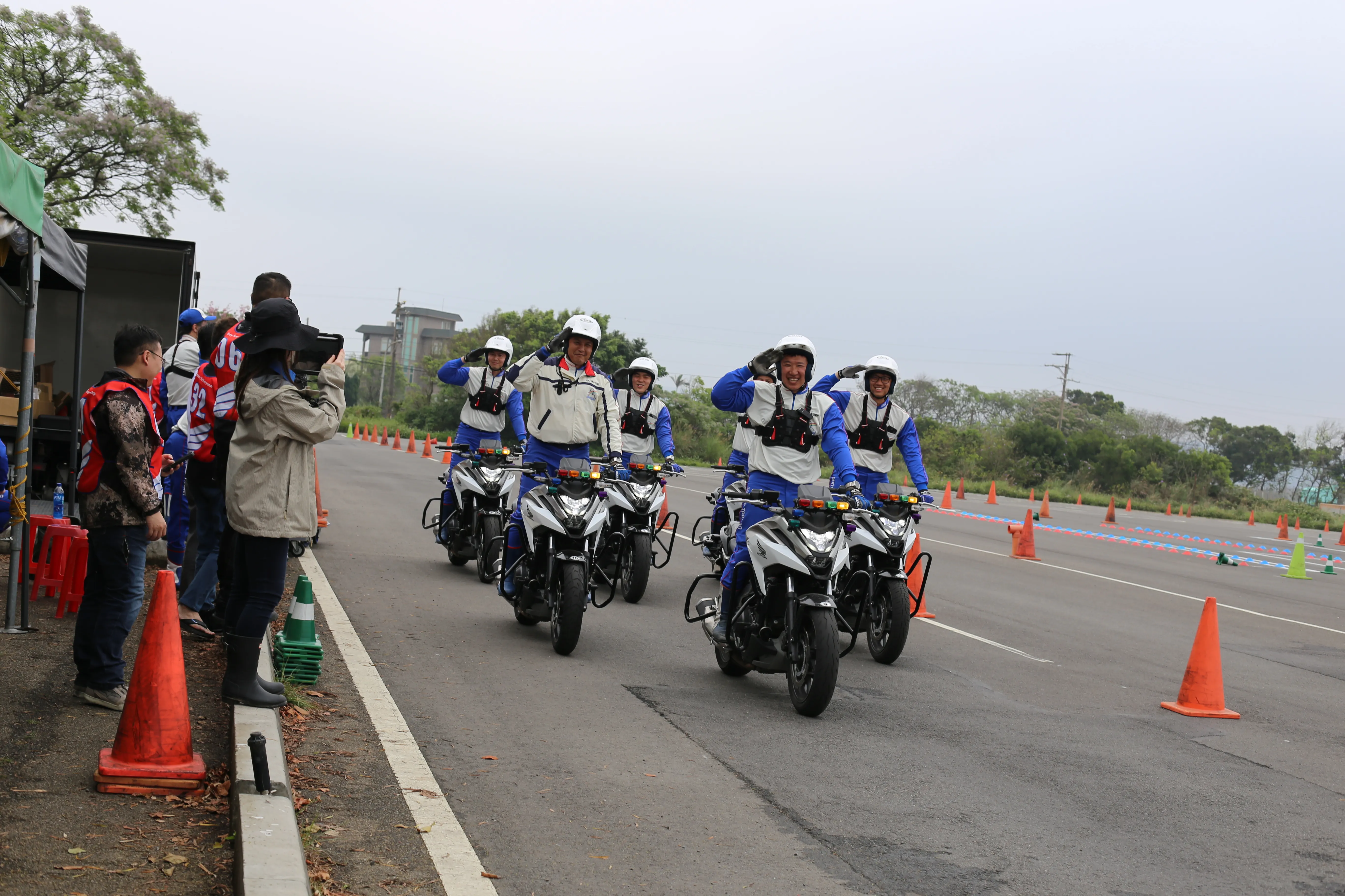 騎久了車才開始學騎車- HONDA HMS 騎乘技能檢定 &amp; NC750X2537|小老婆汽機車資訊網