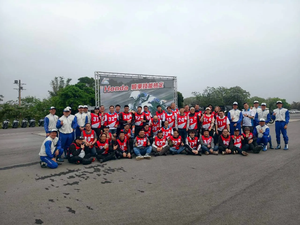 騎久了車才開始學騎車- HONDA HMS 騎乘技能檢定 &amp; NC750X2203|小老婆汽機車資訊網