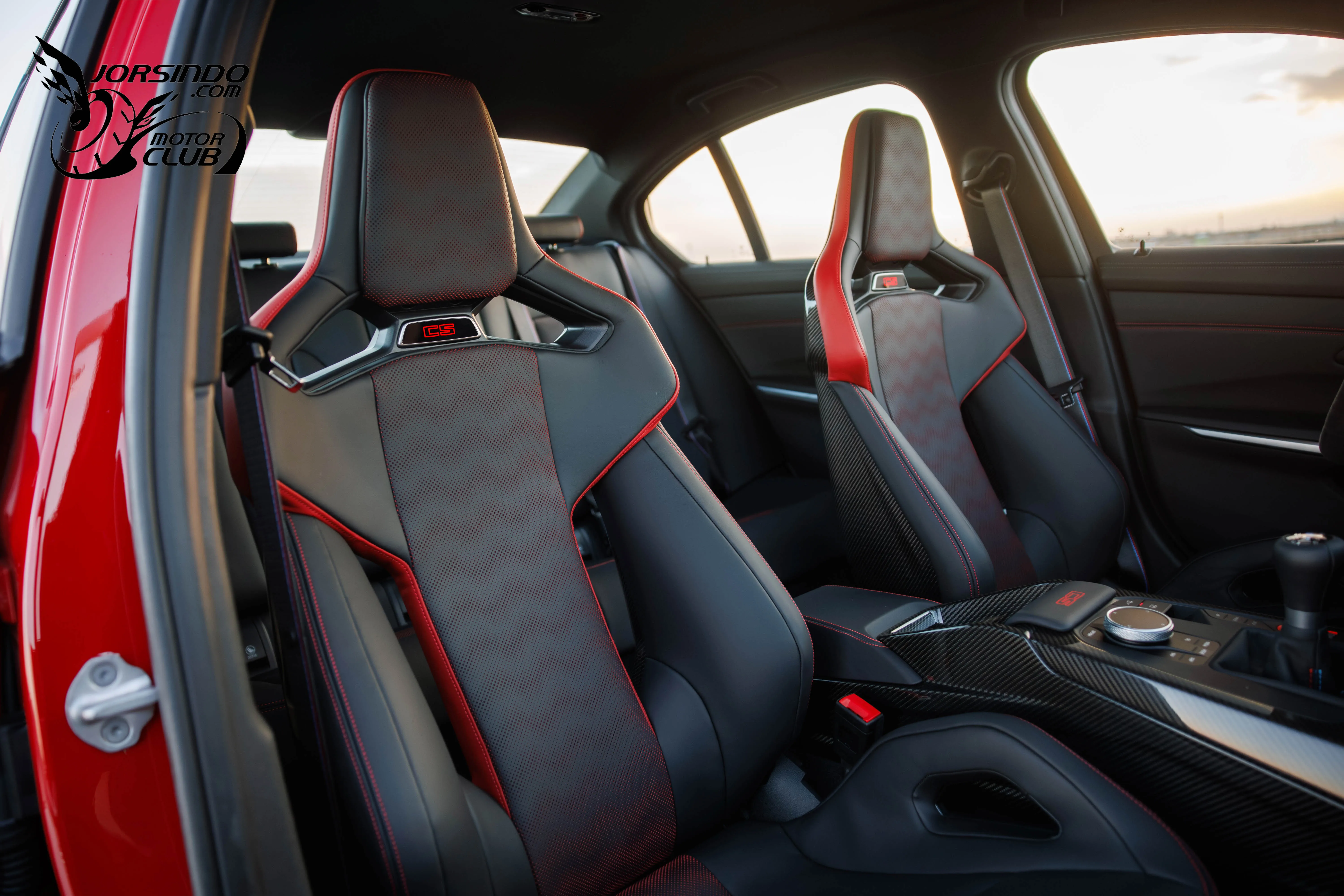 北美市場專屬，導入六速手排！BMW M3 CS Handschalter亮相9635|小老婆汽機車資訊網