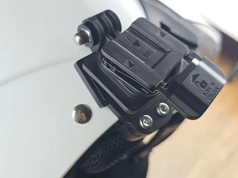 MUFU雙鏡頭機車行車記錄器V40S極光機，極致工逸設計前後...1398|小老婆汽機車資訊網