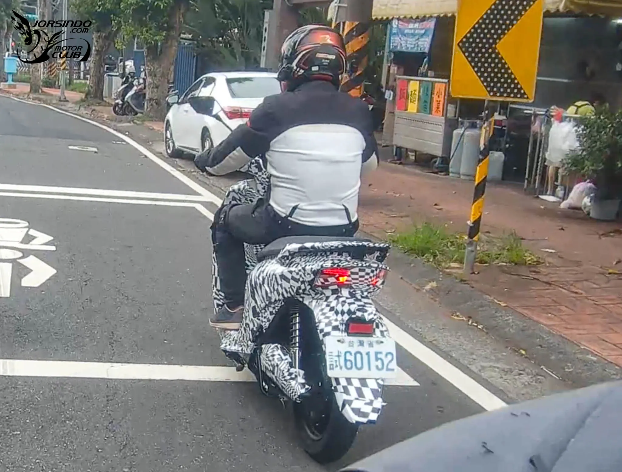 告別圓潤的俐落外型！疑 Gogoro 測試車神秘現身2578|小老婆汽機車資訊網