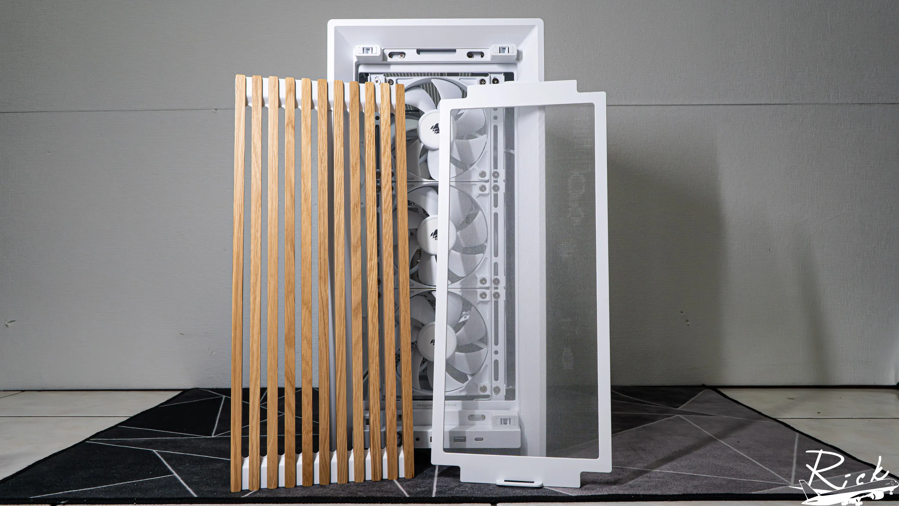 【開箱】木紋靜謐氣息 | CORSAIR FRAME 4000D WOOD RS WHITE2828|小老婆汽機車資訊網
