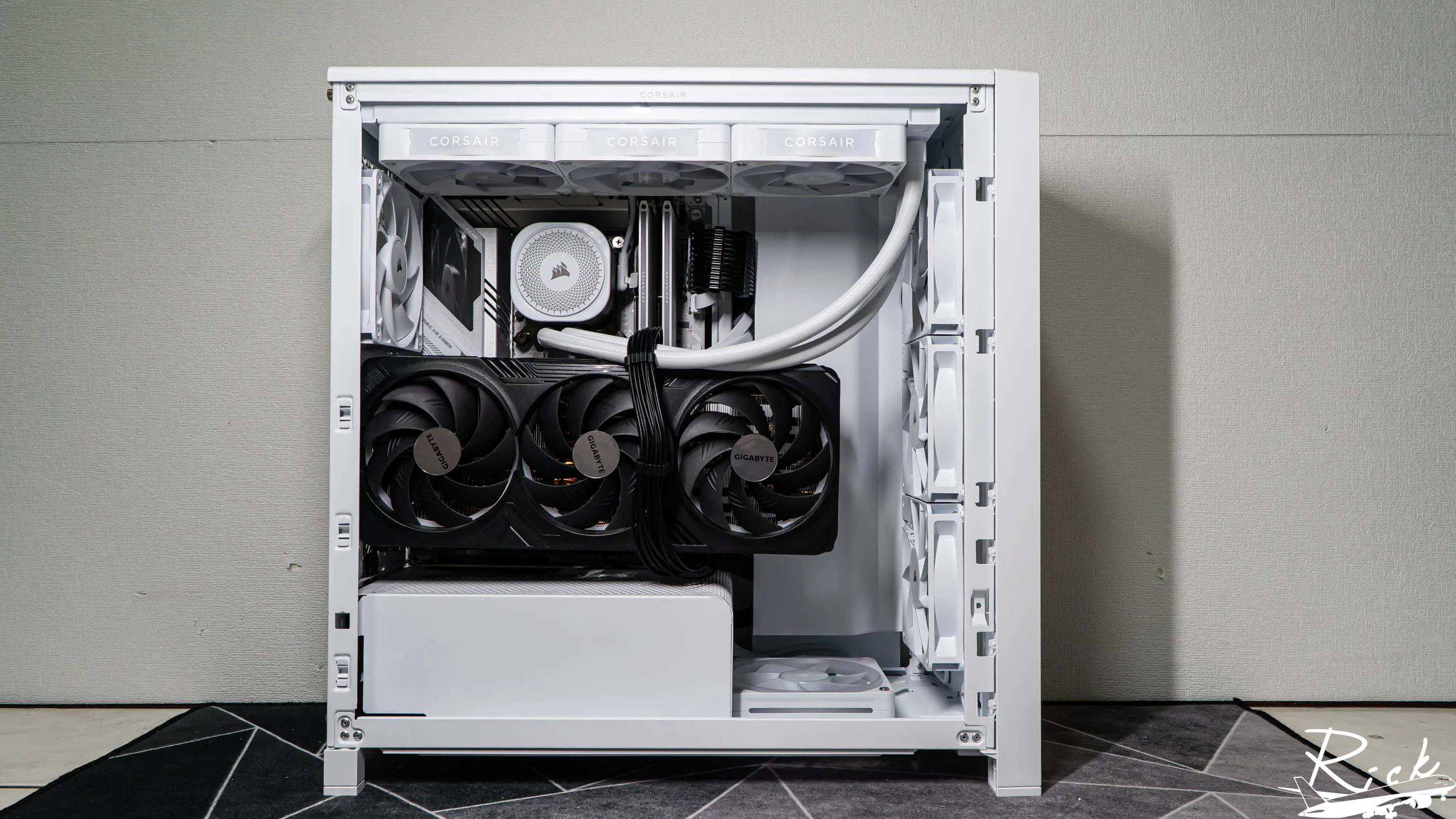【開箱】木紋靜謐氣息 | CORSAIR FRAME 4000D WOOD RS WHITE3946|小老婆汽機車資訊網