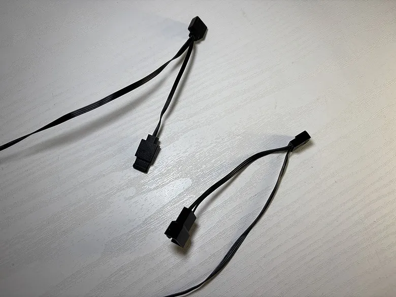 「視覺系玩家必備！」Arctic P12 Pro Reverse A-RGB 反向風扇開箱 ft. MX-71530|小老婆汽機車資訊網