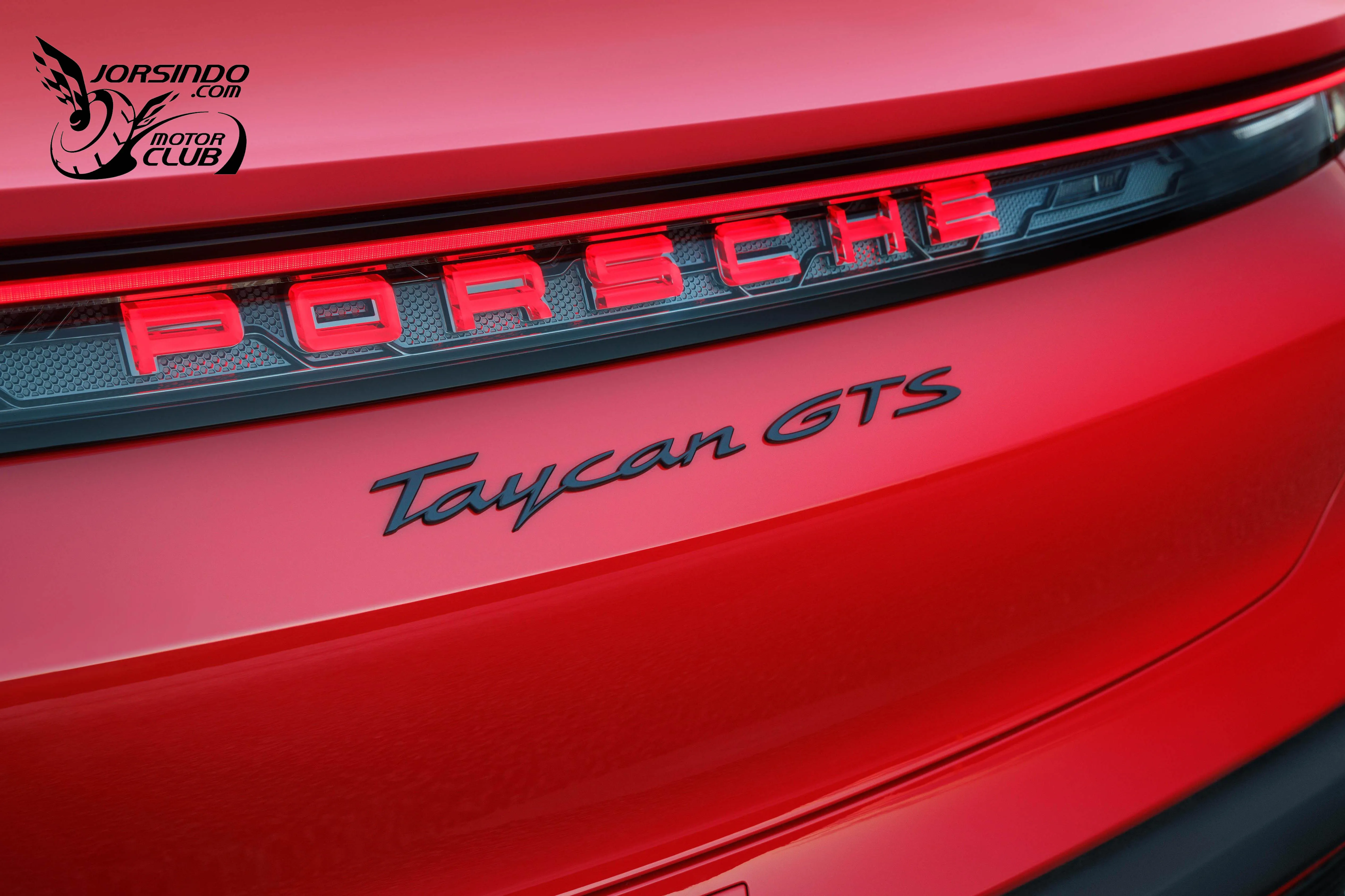 銷售直直落！傳Porsche德國祖文豪森Taycan產線停工4046|小老婆汽機車資訊網