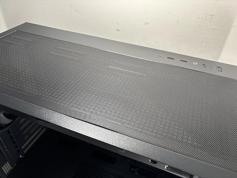 「拒絕光污染的逆襲！」Antec 安鈦克 P7 S 靜音機殼開箱6829|小老婆汽機車資訊網