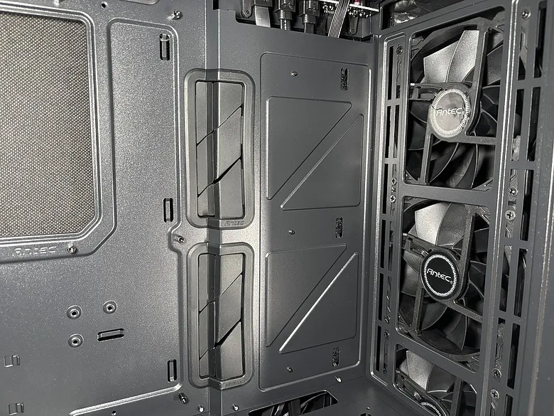「拒絕光污染的逆襲！」Antec 安鈦克 P7 S 靜音機殼開箱4659|小老婆汽機車資訊網