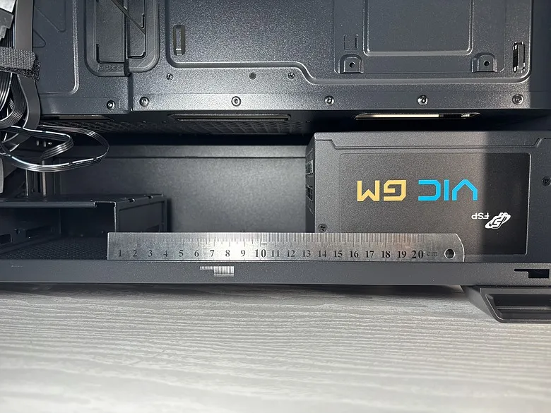 「拒絕光污染的逆襲！」Antec 安鈦克 P7 S 靜音機殼開箱6169|小老婆汽機車資訊網