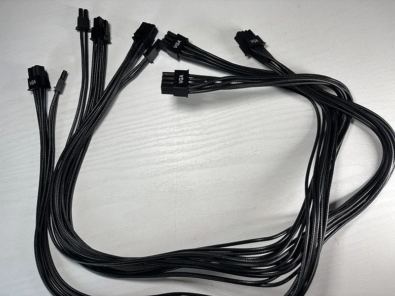 「金牌認證下的極致穩壓！」全漢 FSP MEGA GM 1000W 電源開箱4960|小老婆汽機車資訊網