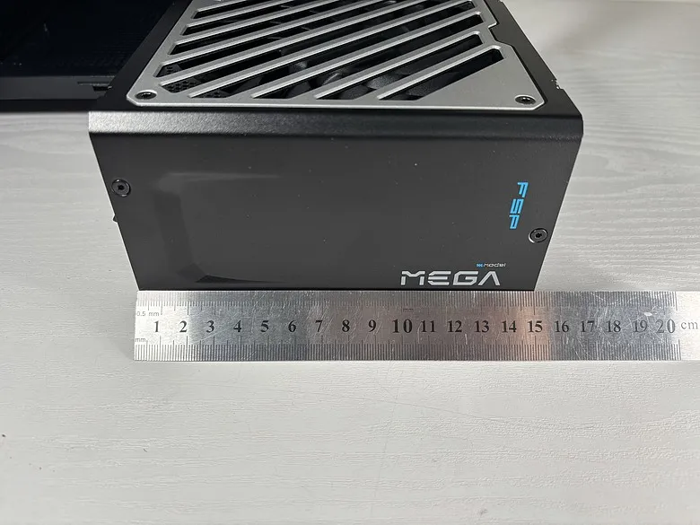 「金牌認證下的極致穩壓！」全漢 FSP MEGA GM 1000W 電源開箱6645|小老婆汽機車資訊網