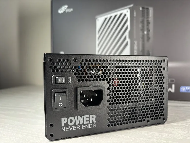 「金牌認證下的極致穩壓！」全漢 FSP MEGA GM 1000W 電源開箱5132|小老婆汽機車資訊網