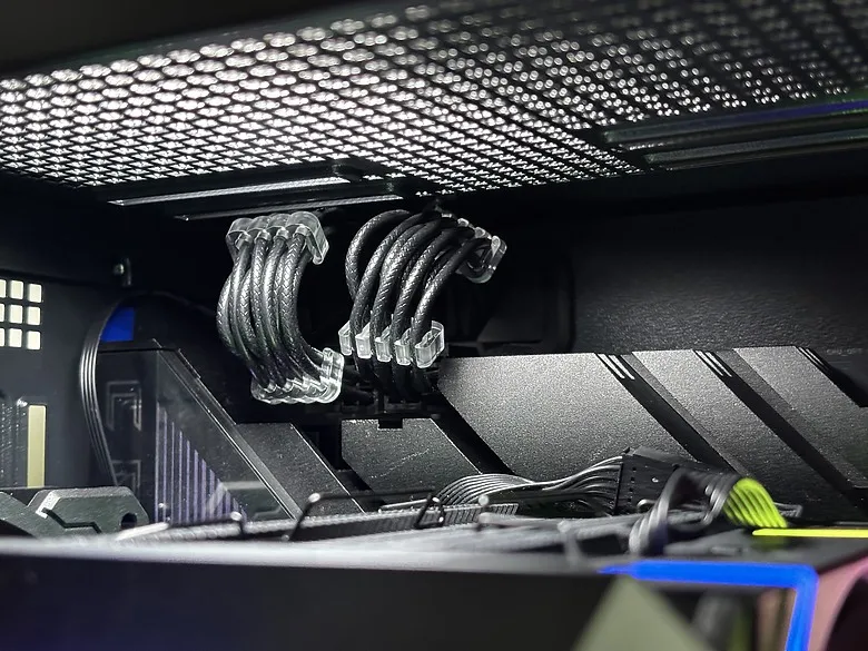 「金牌認證下的極致穩壓！」全漢 FSP MEGA GM 1000W 電源開箱3145|小老婆汽機車資訊網
