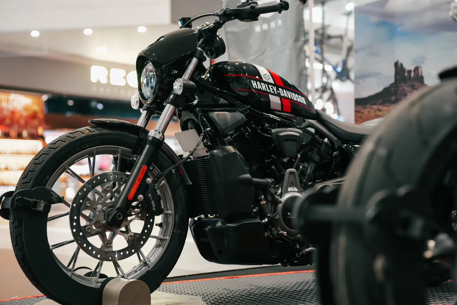 Harley-Davidson 限時進駐林口三井 OUTLET ! 夢想座駕觸手可及9191|小老婆汽機車資訊網
