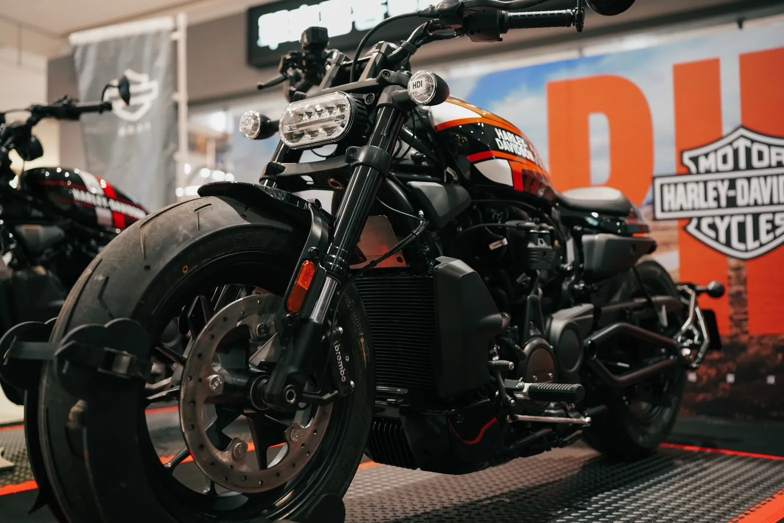 Harley-Davidson 限時進駐林口三井 OUTLET ! 夢想座駕觸手可及8445|小老婆汽機車資訊網