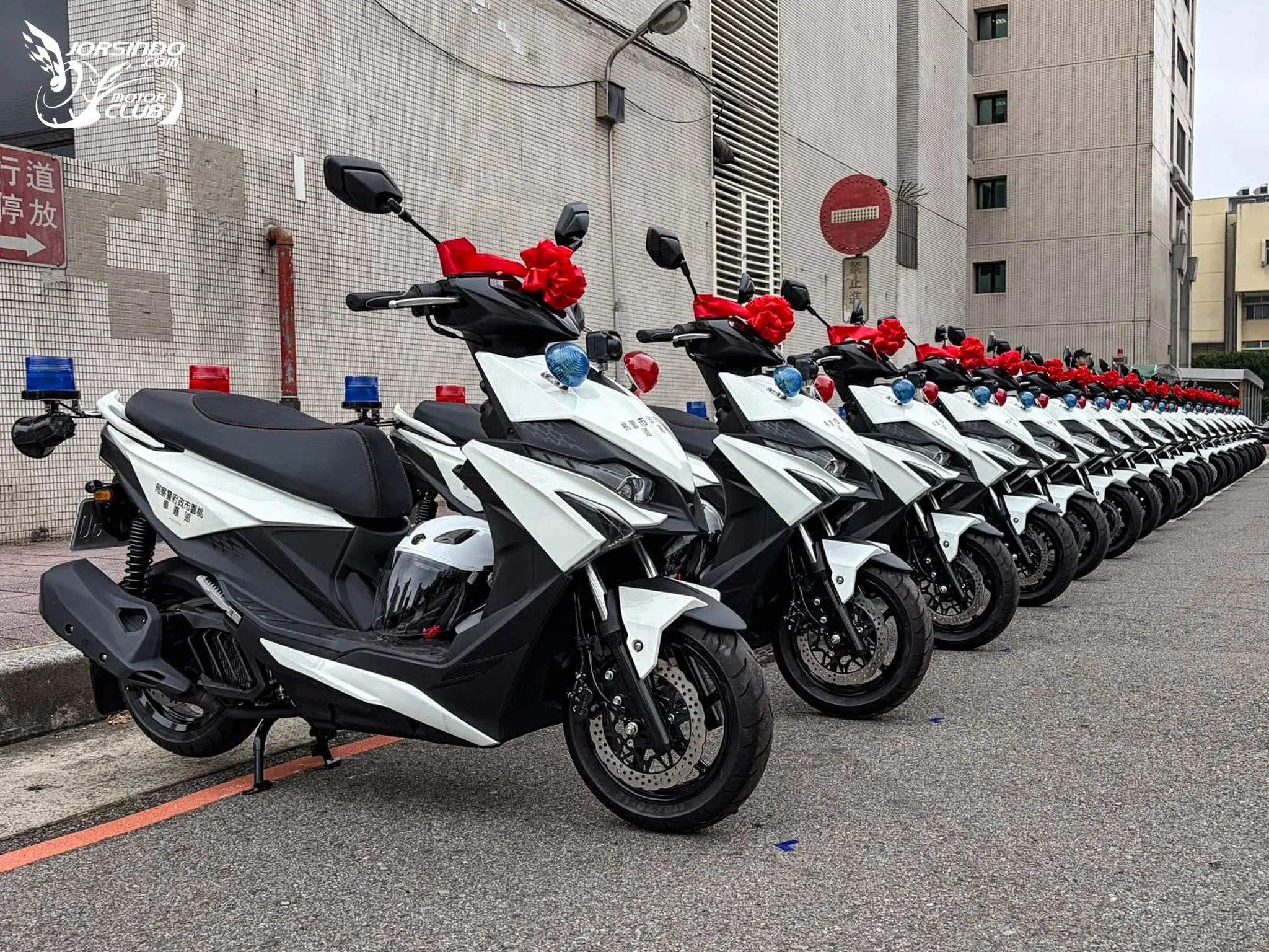 光陽 RTS R 警用巡邏車現身桃園！爆改電動車難逃法網4459|小老婆汽機車資訊網