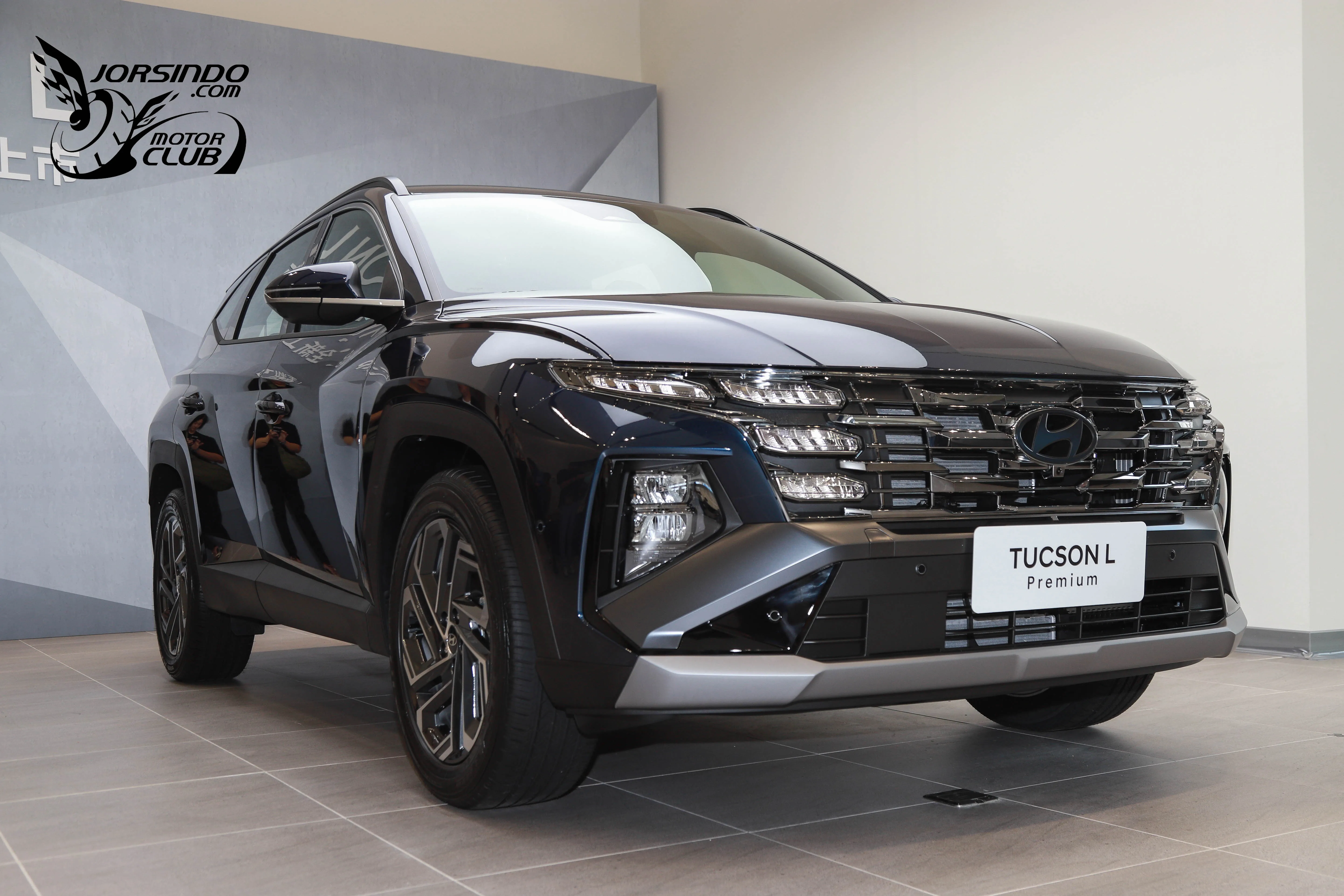 油電客車門檻再降，111.9萬起！Hyundai Tucson L 26.5年式Premium發表2954|小老婆汽機車資訊網